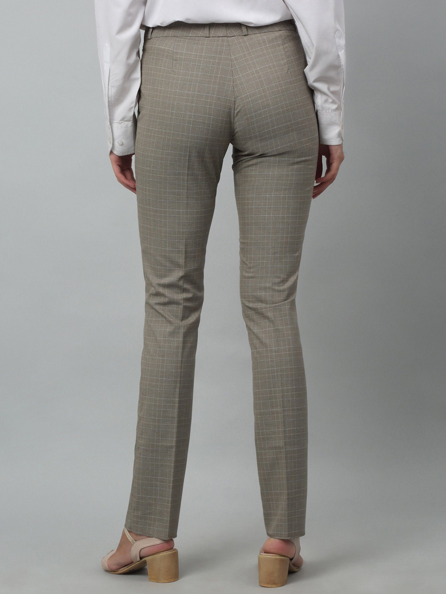 Crozo By Cantabil Brown Checks Regular Fit Mid Rise Trousers