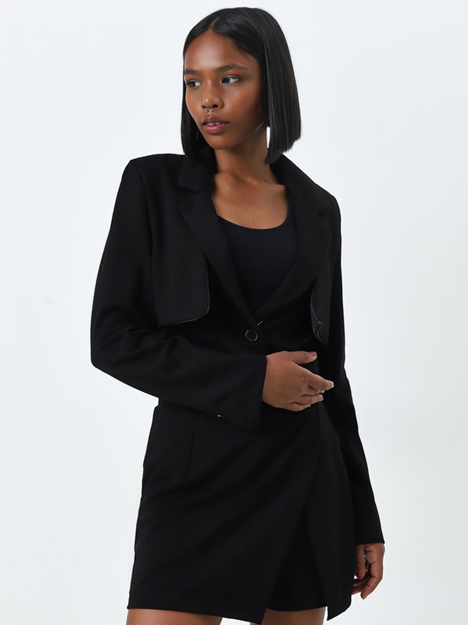 Nuon by Westside Black Blazer-Style Cropped Jacket