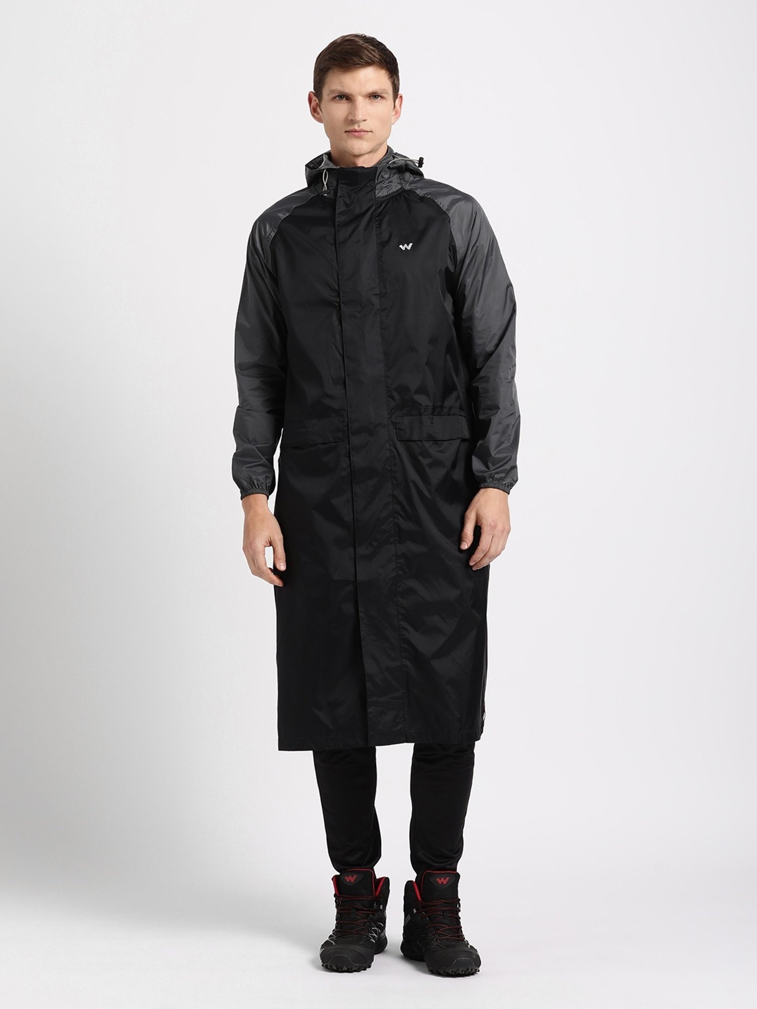 Wildcraft Black & Dark Grey Regular Fit Colour Block Rainwear Jacket