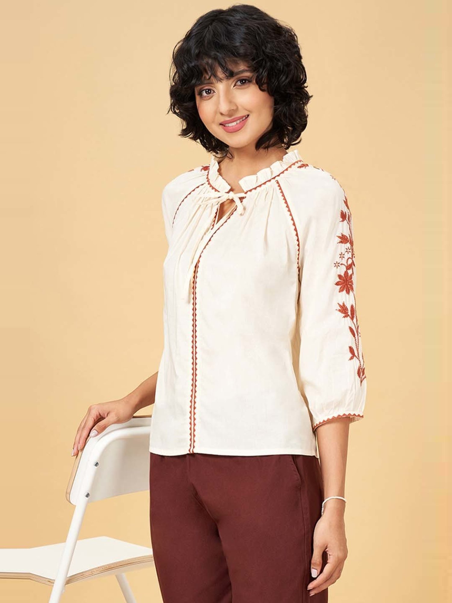 Honey by Pantaloons Off-White Embroidered Top