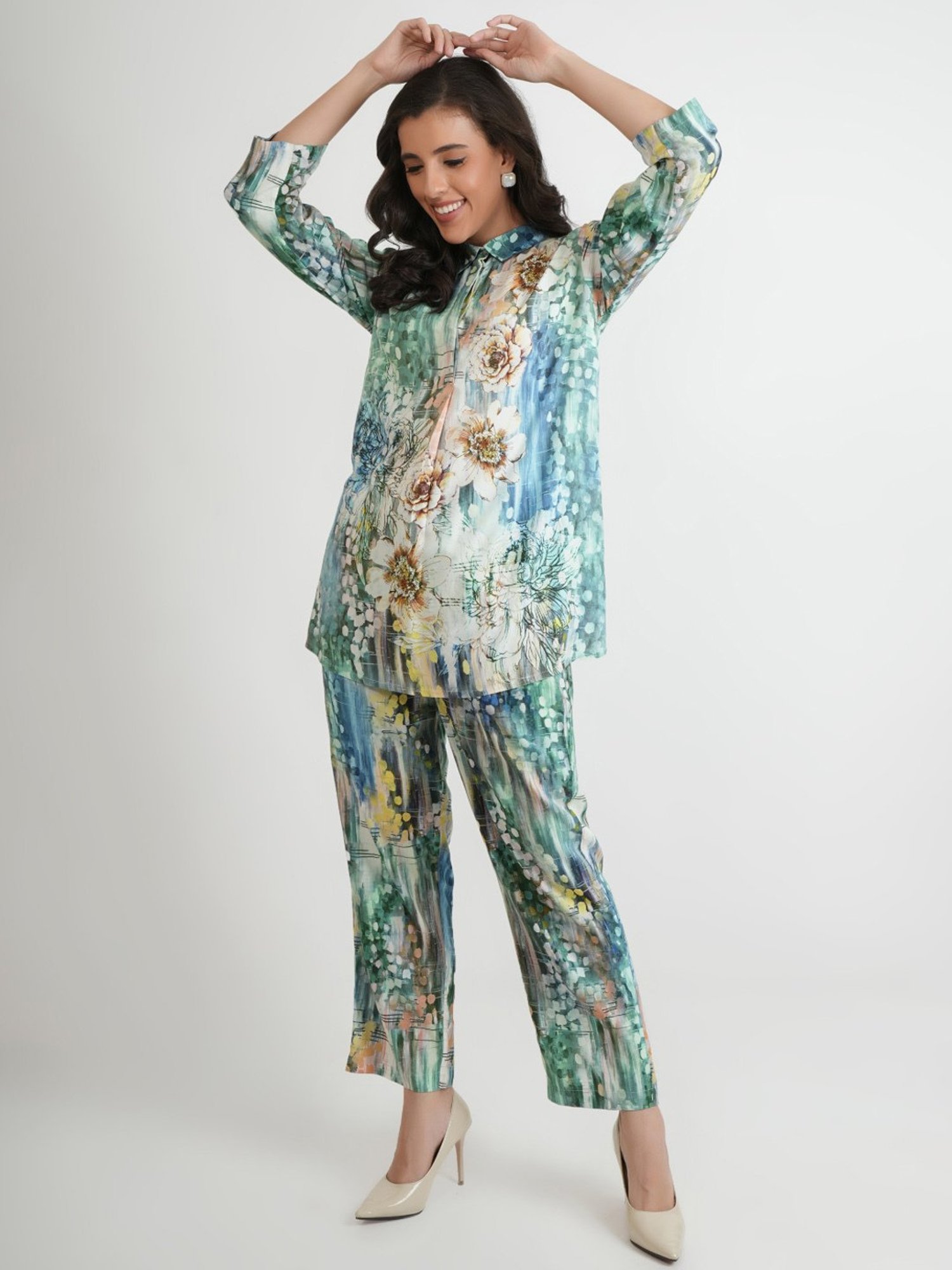Zolo Label Blue Floral Print Top Pant Set