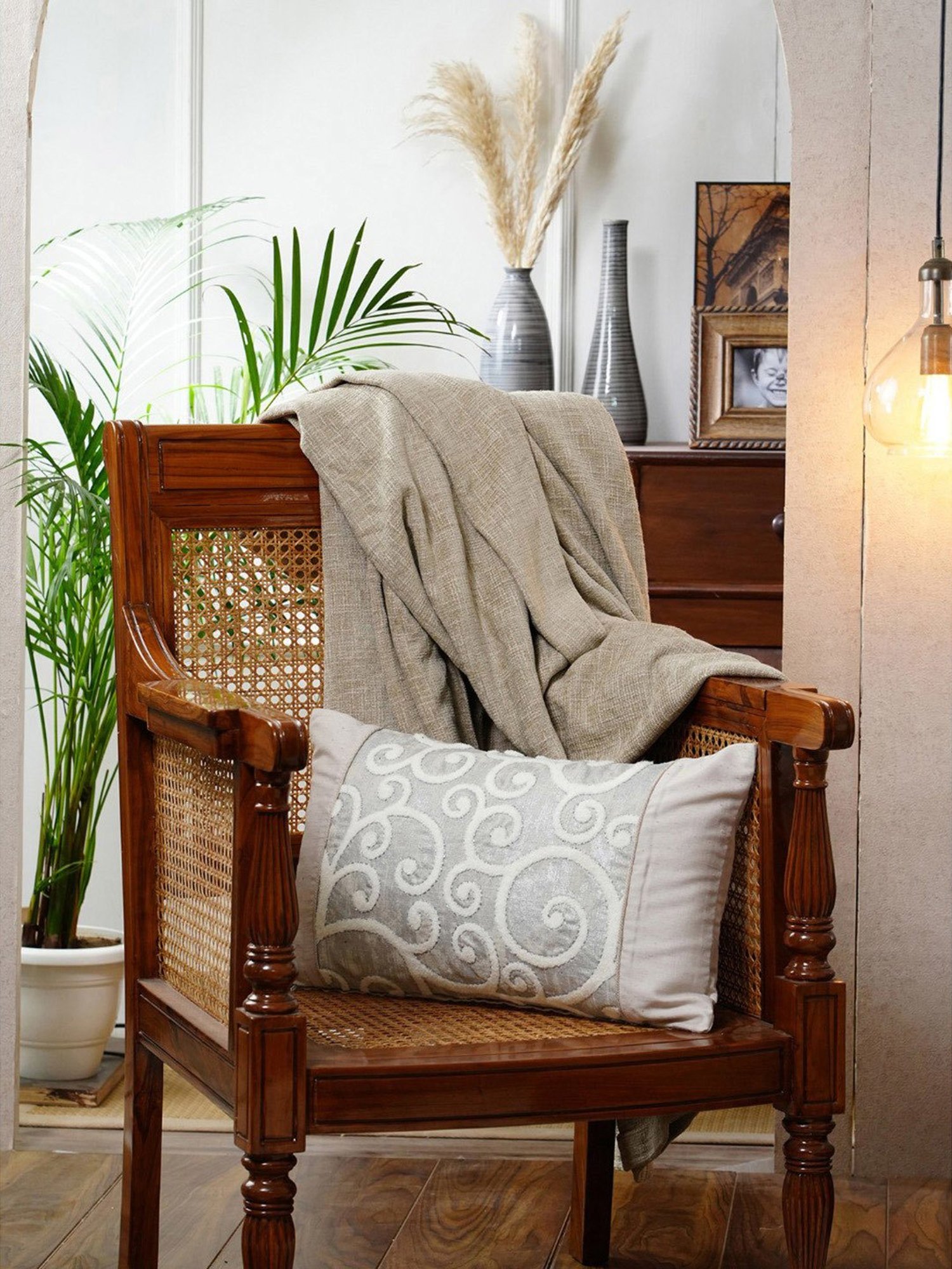 Maspar Vintage Tranquil Essence Folio Fiction Embroidery Beige Viscose Medium Cushion Cover