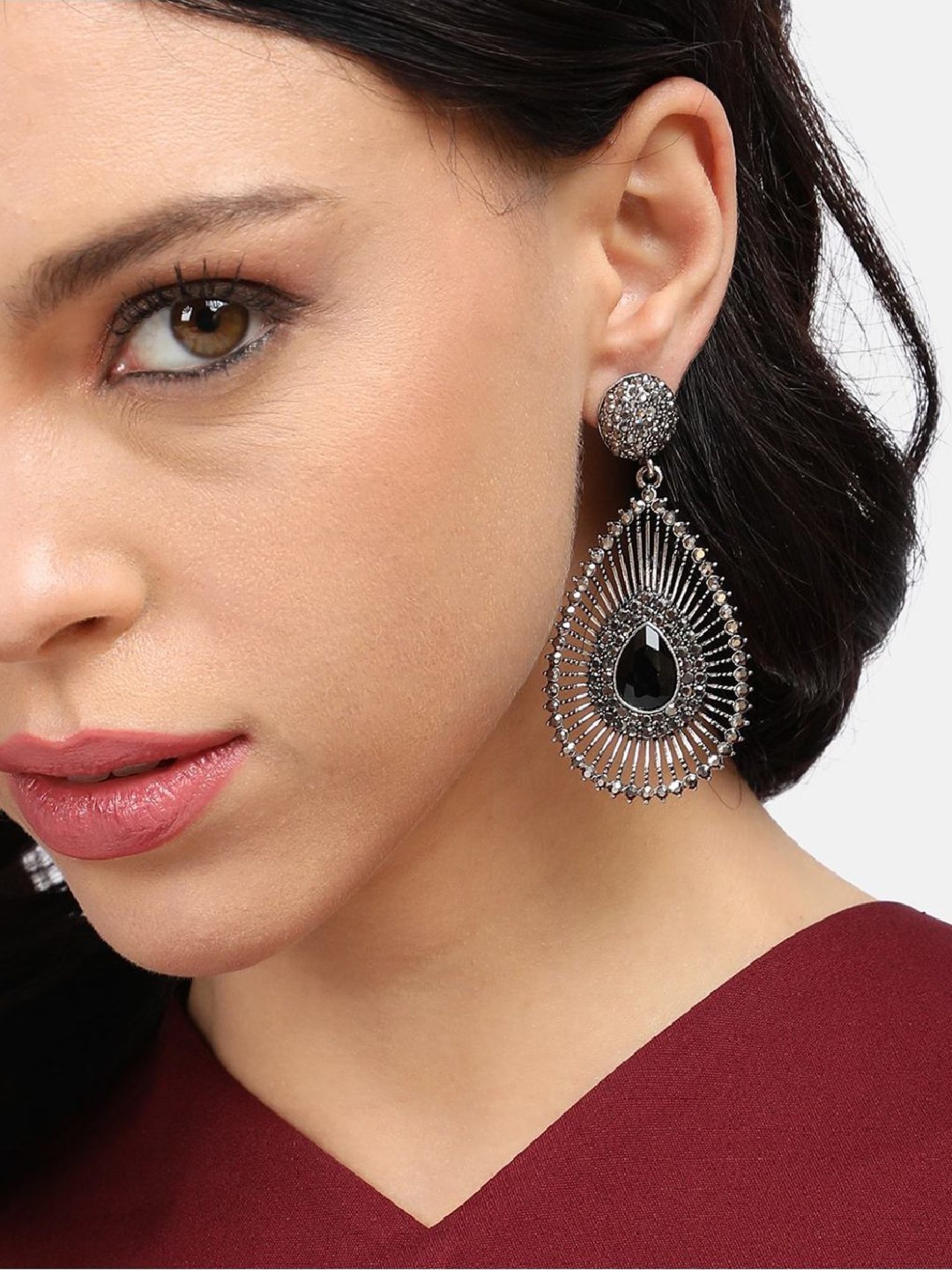 Sohi Women's Stone Lined Teardrop Drop Earrings  Black