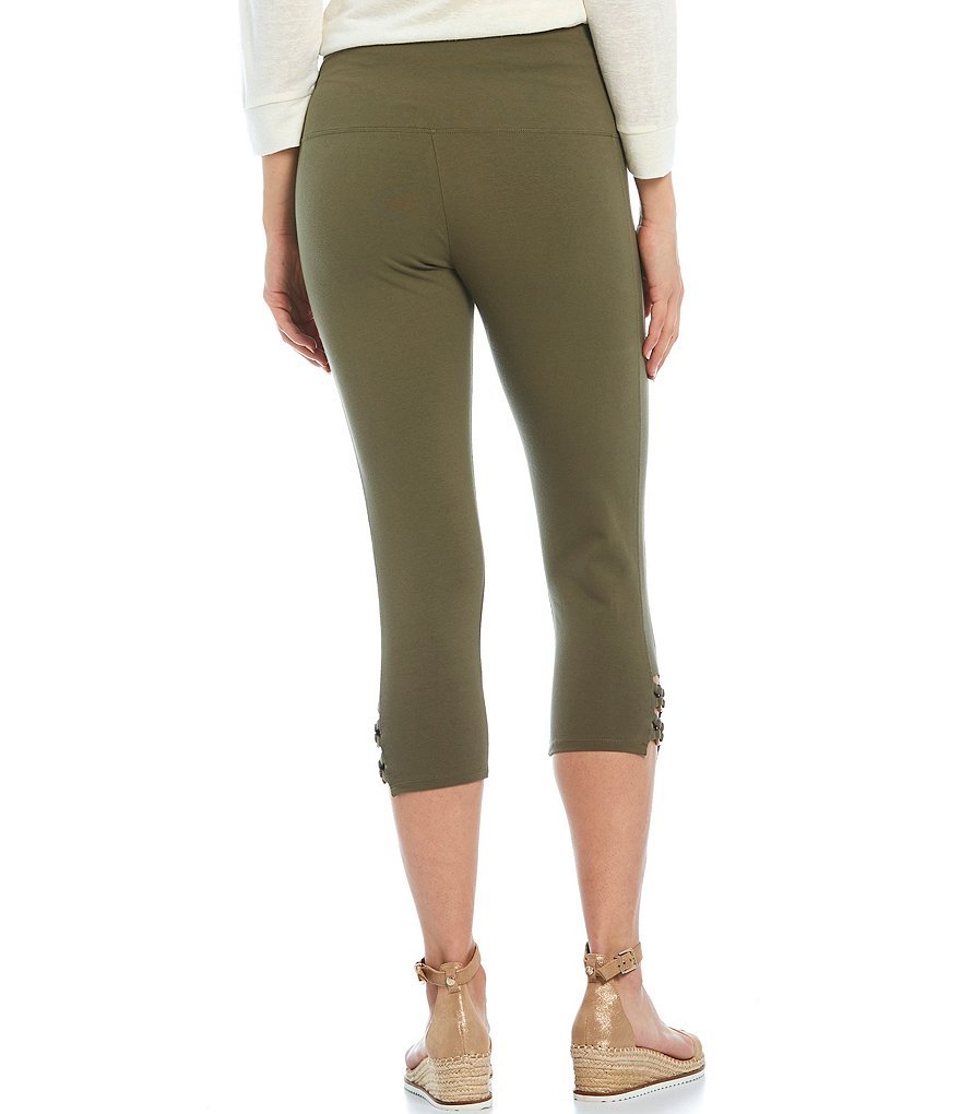 Intro Tortoise Ring Hem Detail Pull-On Capri Leggings