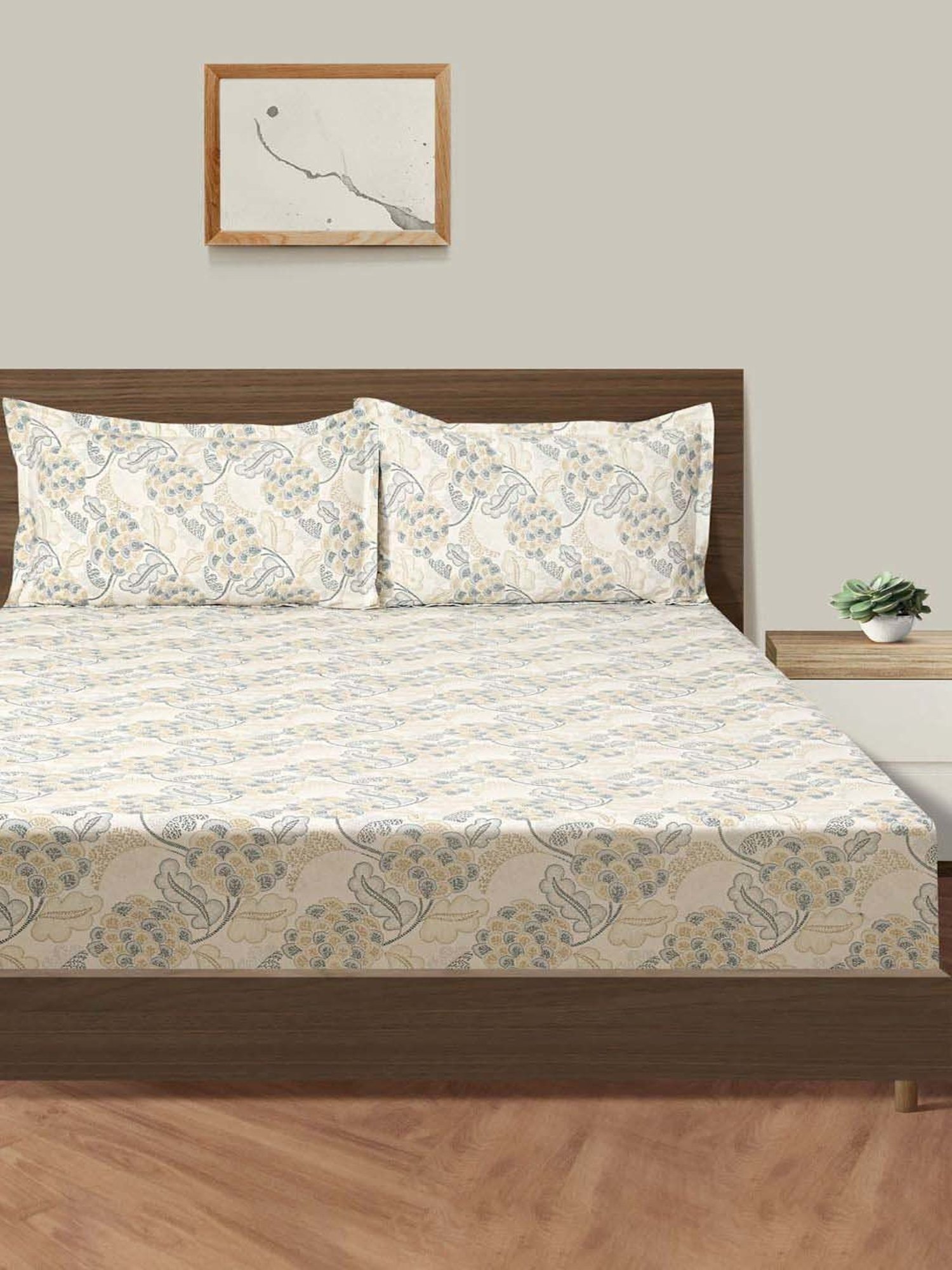 Swayam Grey & Brown Cotton 144 TC Double Size Bedsheet With Pillow Covers