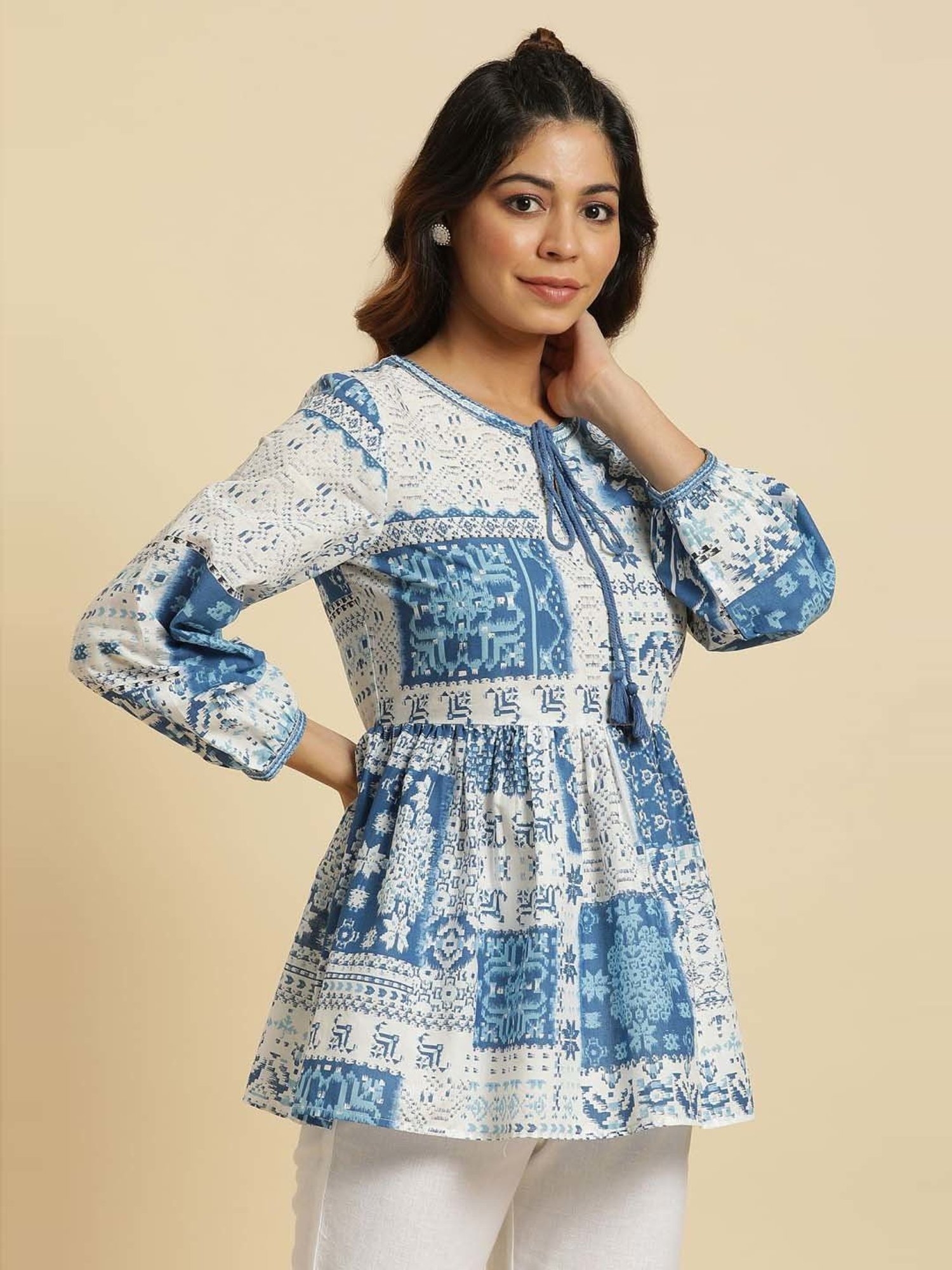 W White & Blue Cotton Printed Top