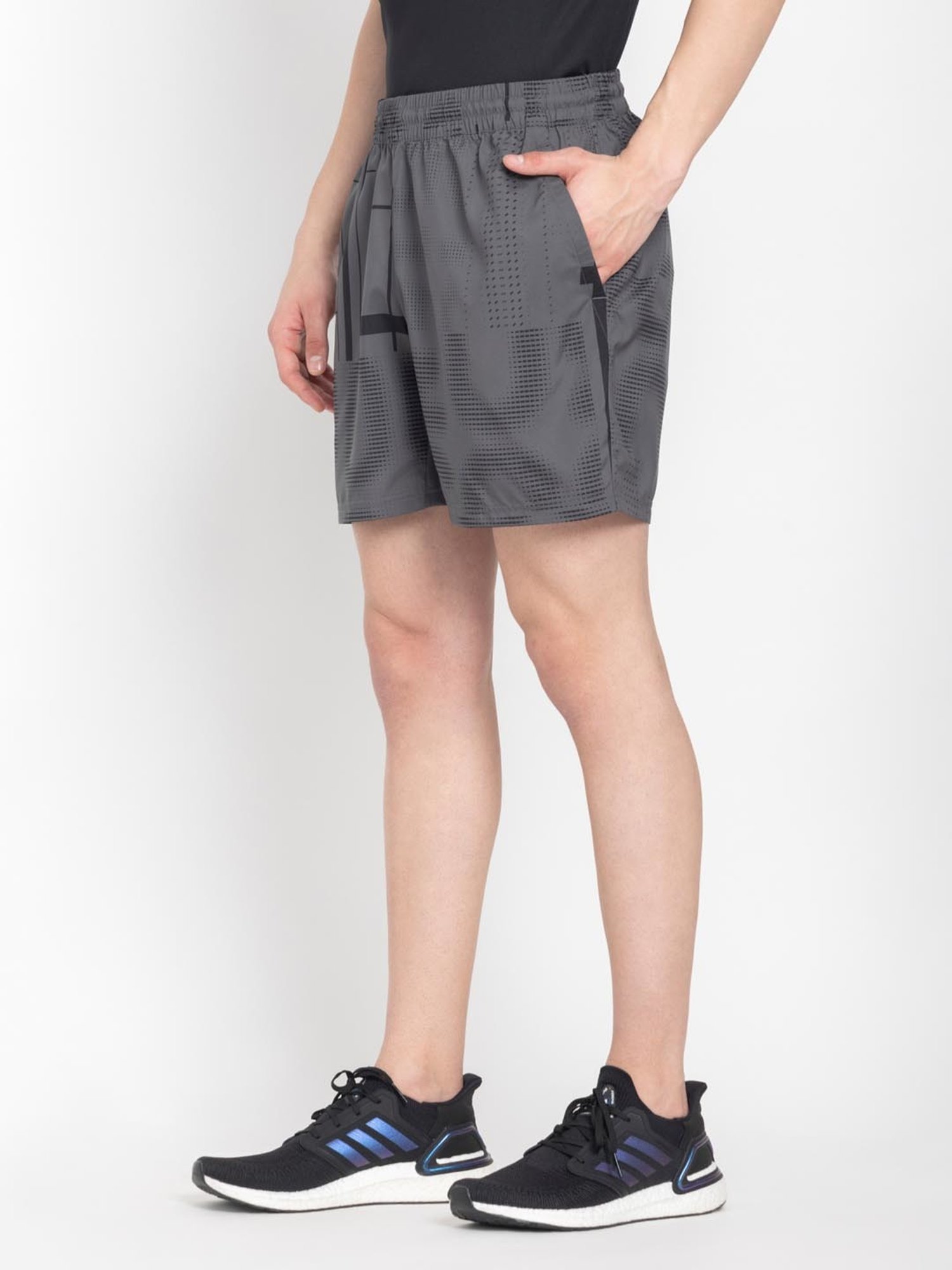 Reebok Black Regular Fit Sports Shorts