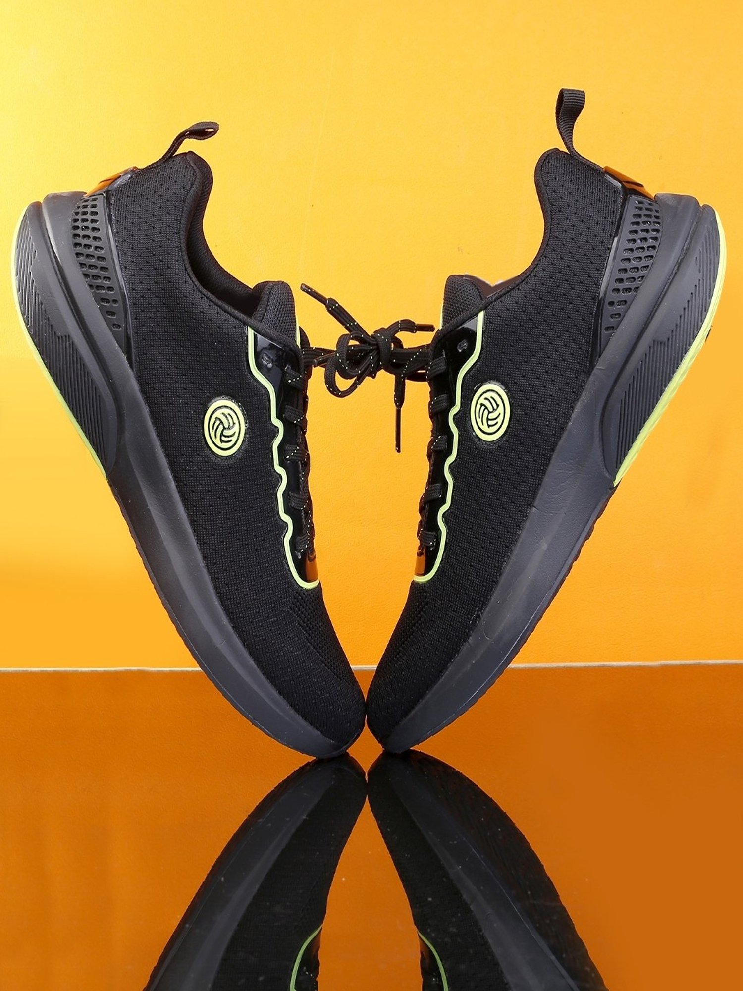 Bacca Bucci Men's PERFORM Black Running Shoes