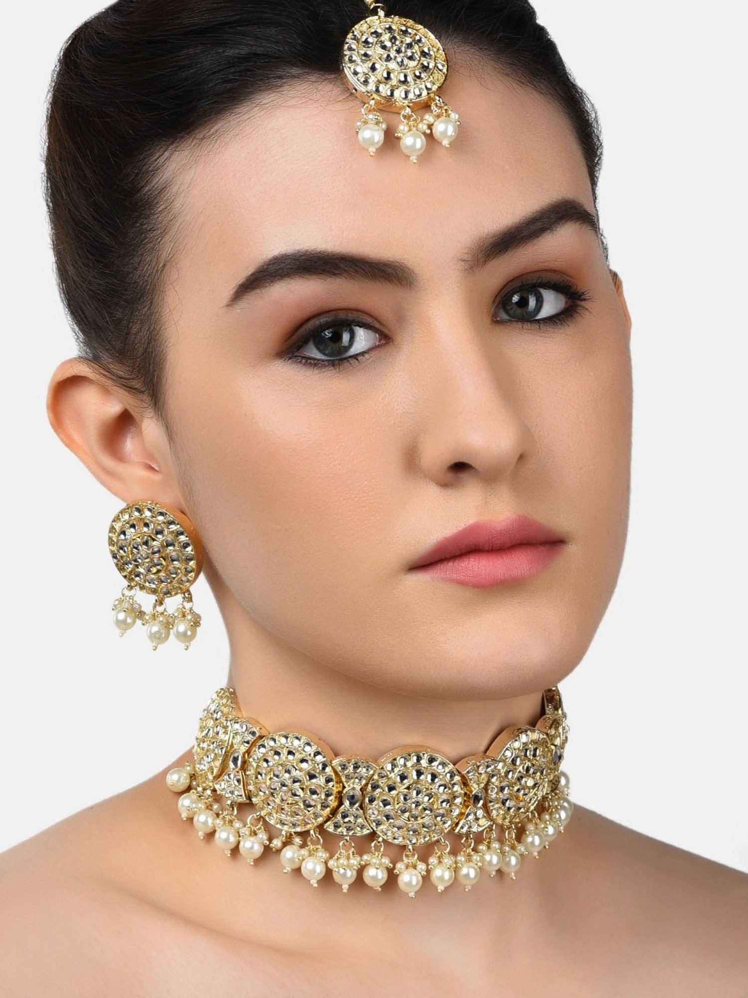 Zaveri Pearls Gold Tone Traditional Kundan Necklace, Earring & MaangTikka Set