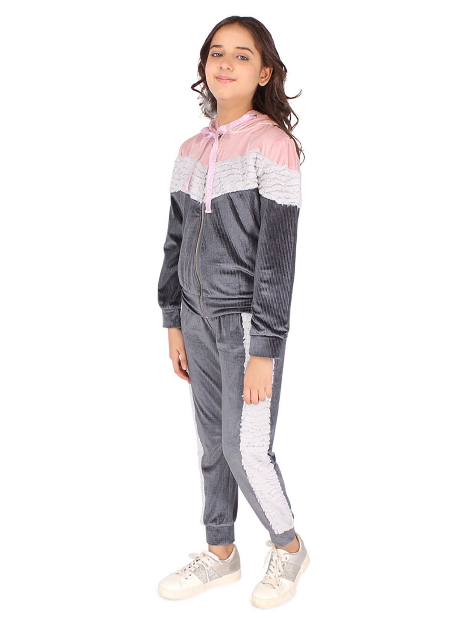 Cutecumber Kids Multicolor Color Block Full Sleeves Tracksuit