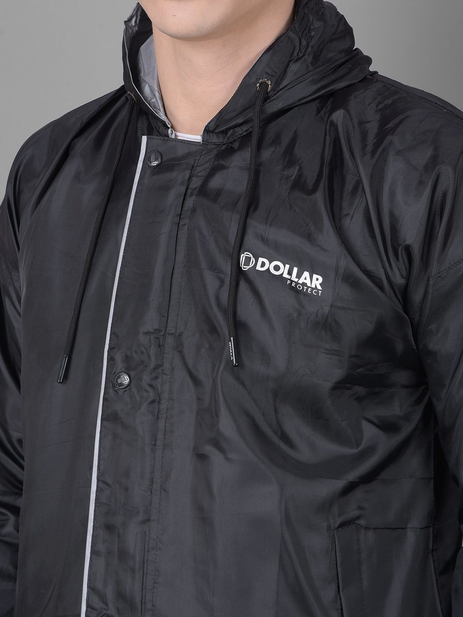 Wildcraft Red & Maroon Regular Fit Colour Block Rainwear Jacket