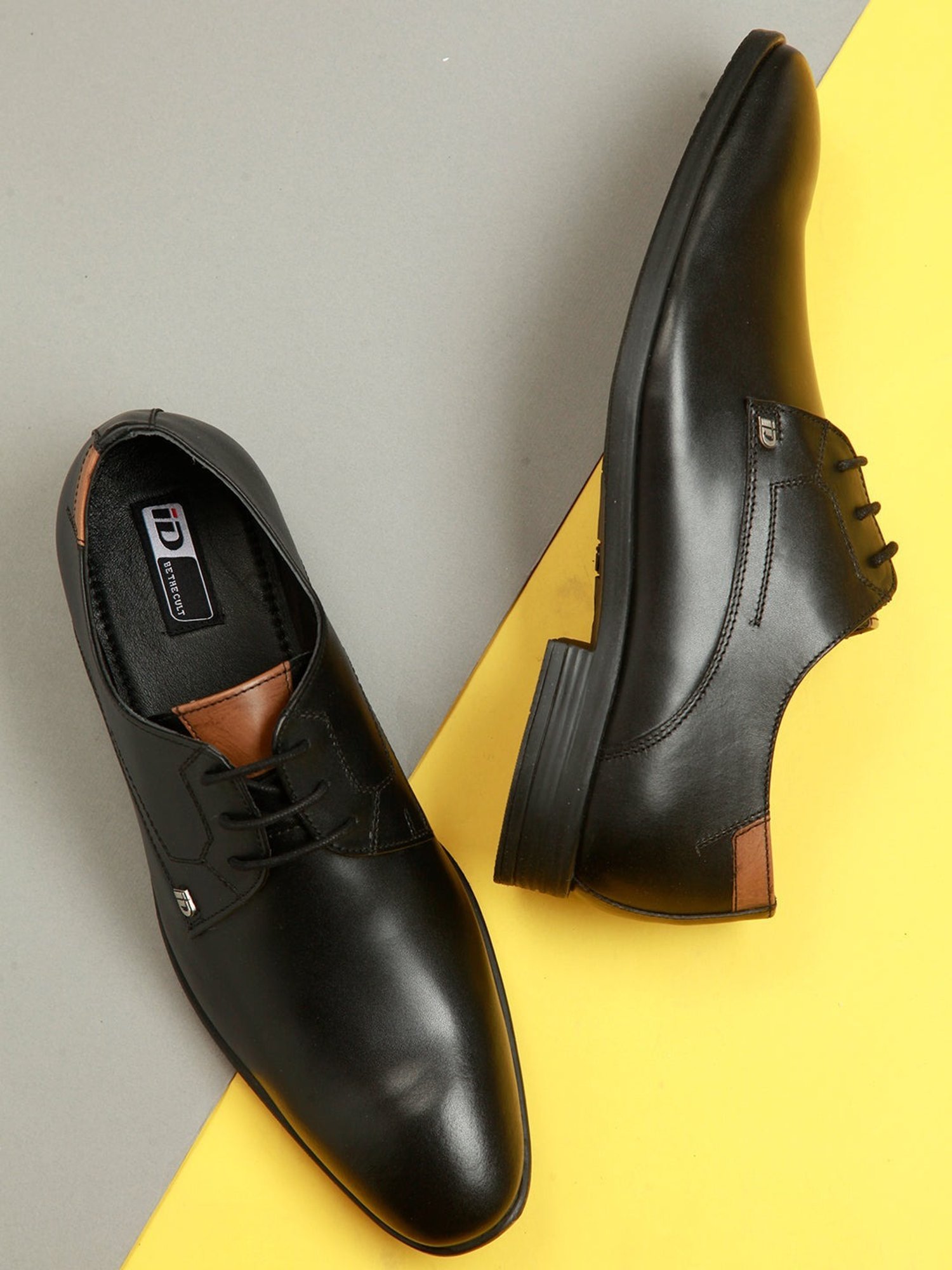 ID Men's Black Derby Shoes