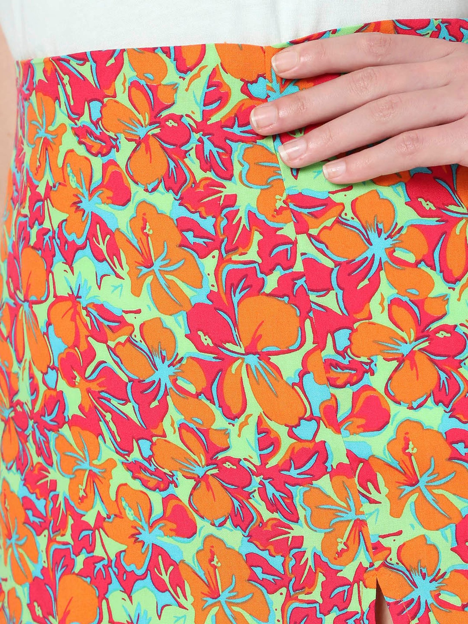 Vero Moda Multicolor Floral Print Mini Skirt