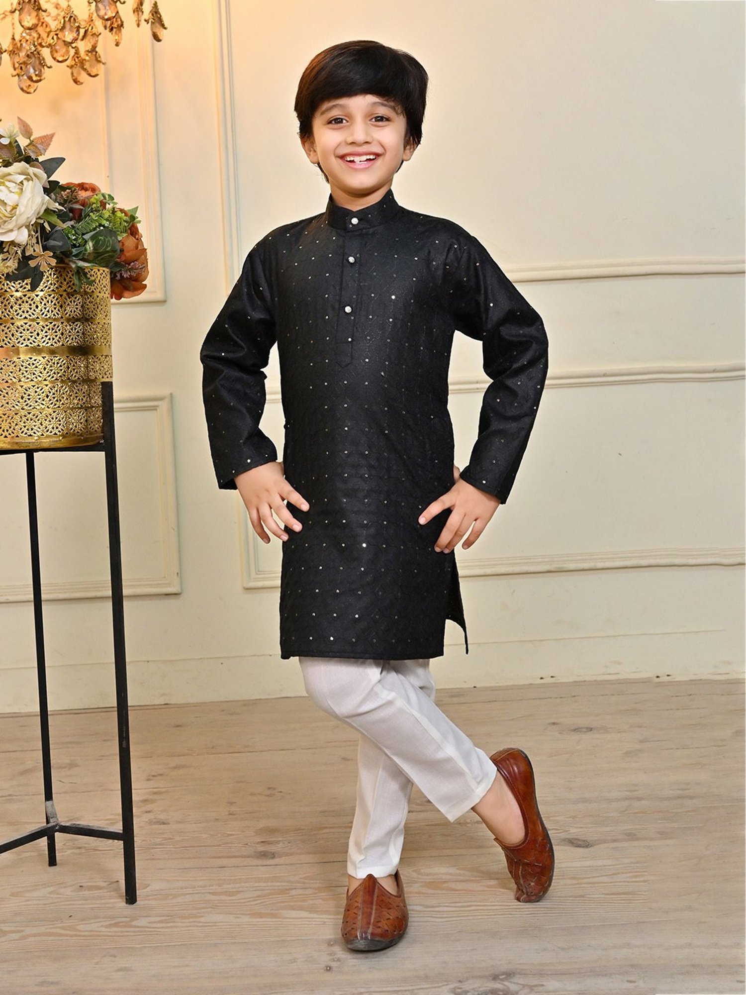 Ahhaaaa Kids Black & White Embellished Full Sleeves Kurta With Pyjamas