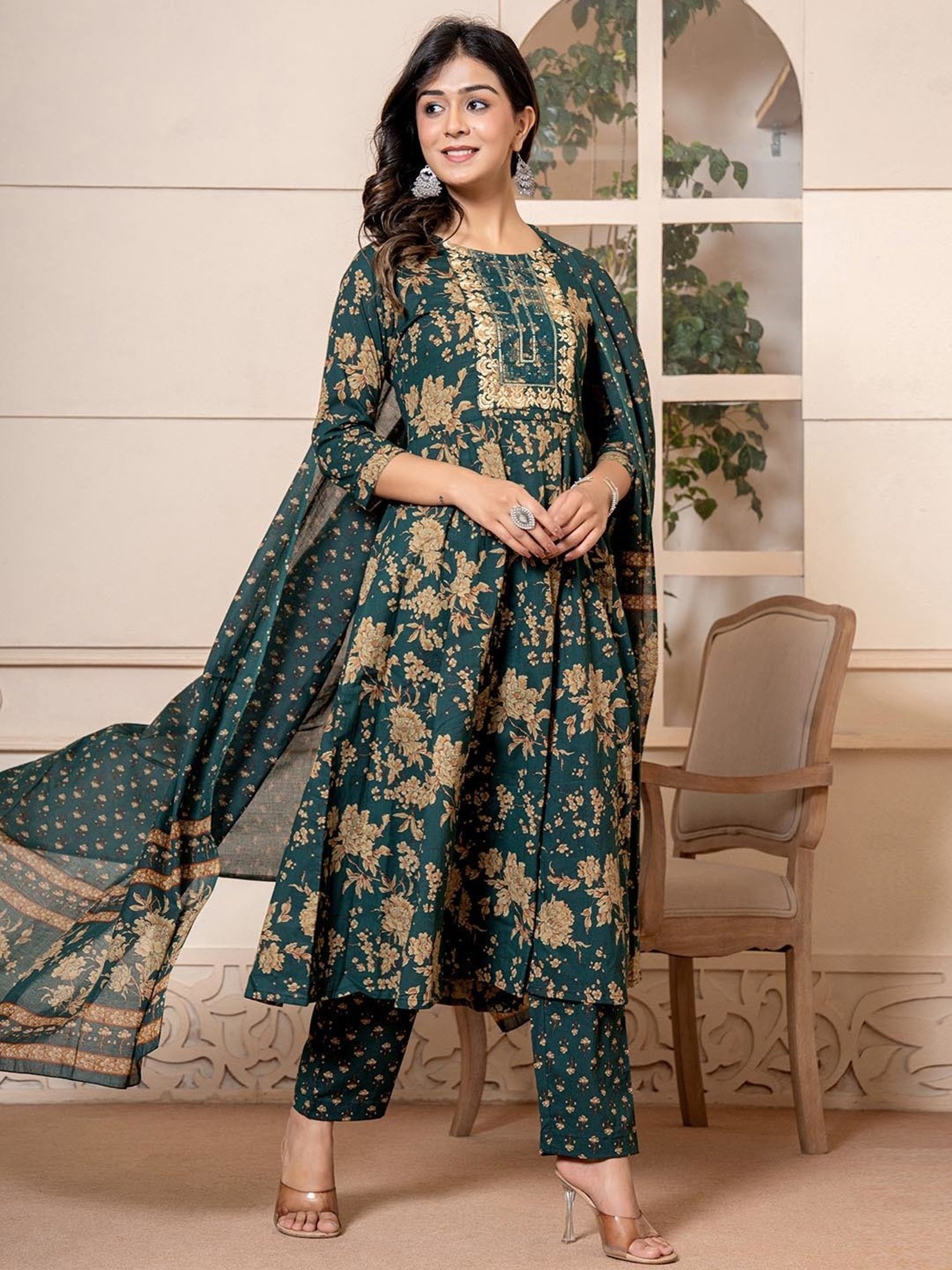 Yufta Green Cotton Embroidered Kurta & Pant Set with Dupatta