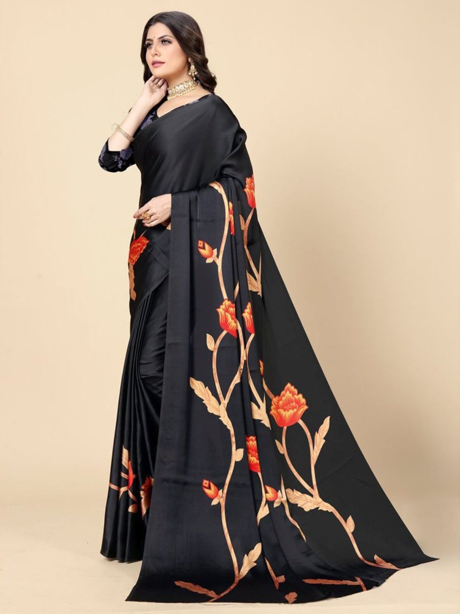 Rangita Black Floral Print Saree With Unstitched Blouse