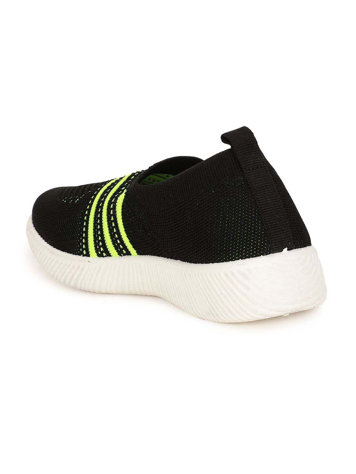 Fame Forever by Lifestyle Kids Beige & White Velcro Shoes