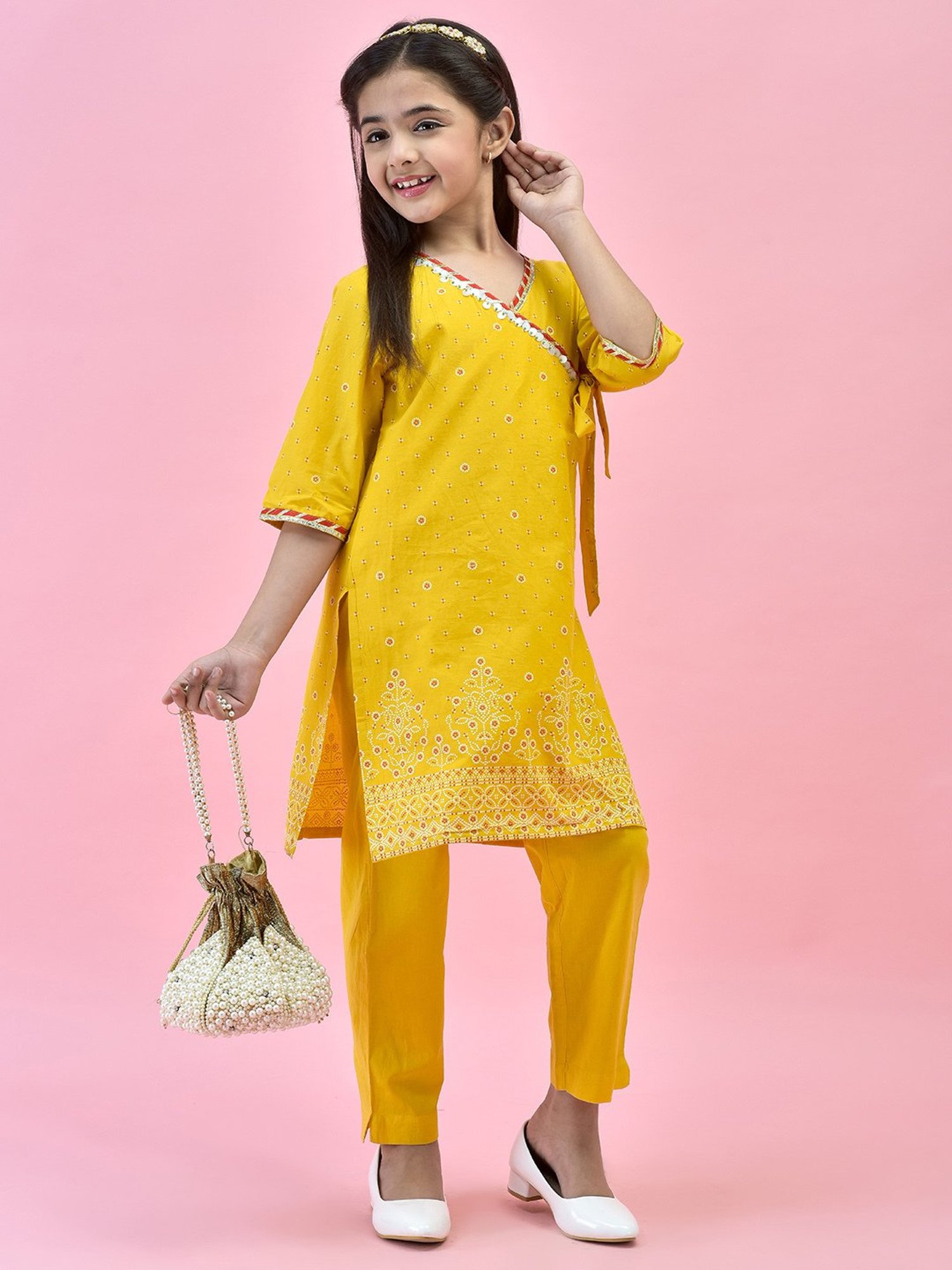 Juniper Girls Yellow Printed Kurta With Pants