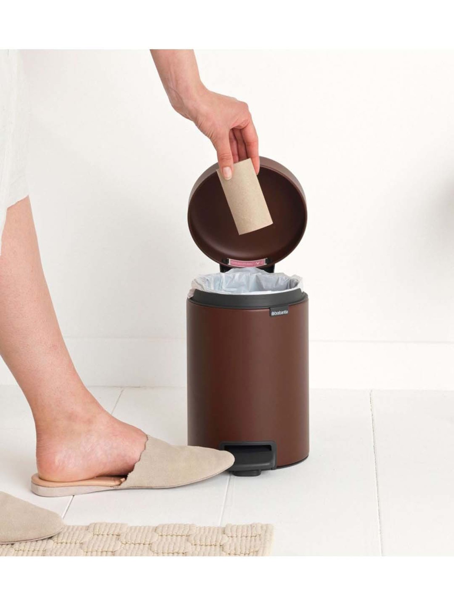 BRABANTIA NewIcon Brown Plastic Pedal Bin (3 L)