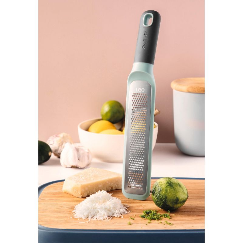 Vibe by Chef'n Box Grater