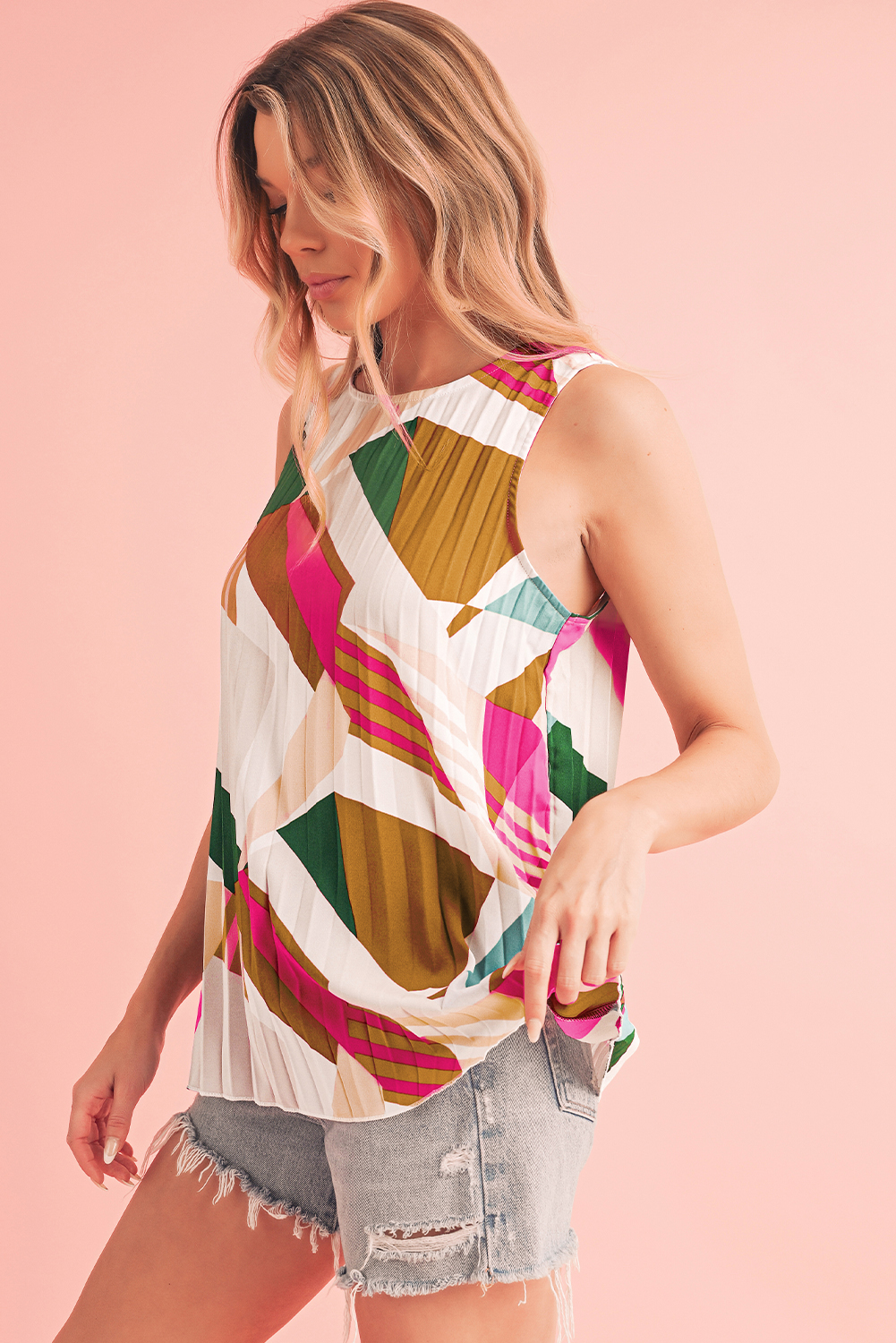 Multicolor Boho Geometric Print Keyhole Back Pleated Sleeveless Shirt