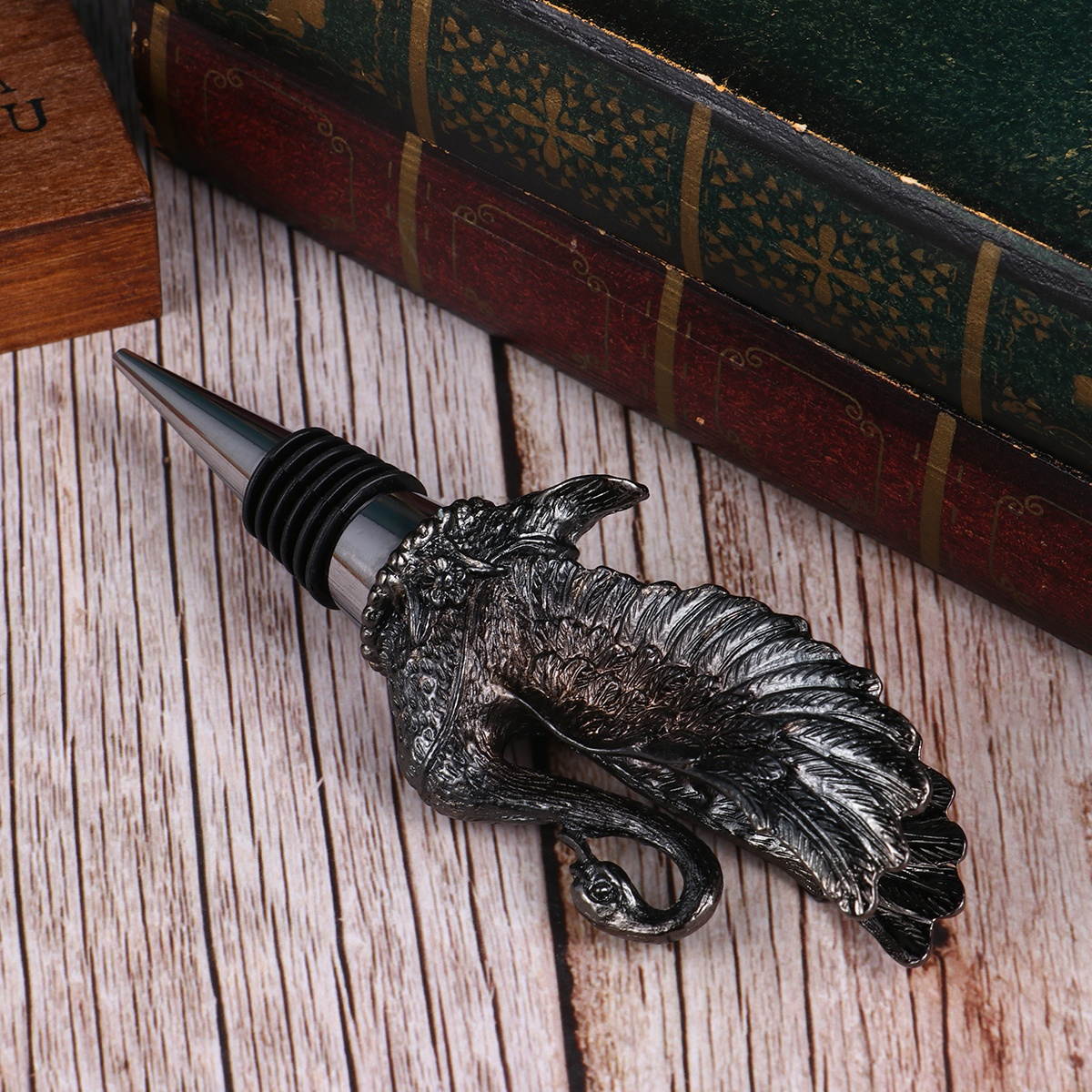 Swan Wine Pourer Animal Bottle Stopper Creative Zinc Alloy Wine Bottle Caps Party Favors for Bar Party Restaurant (Golden)