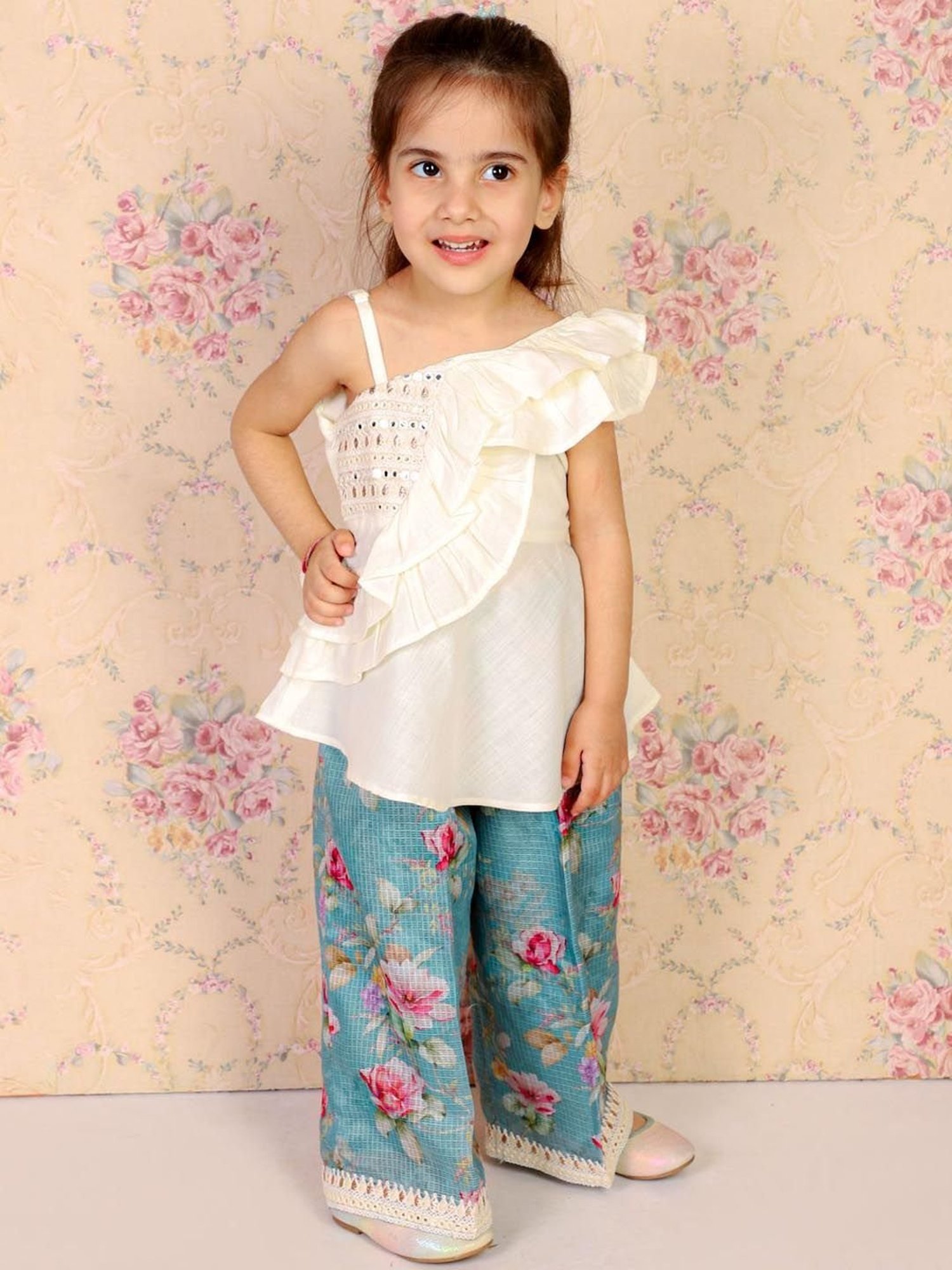TWISHA Kids Off-White & Blue Embroidered Top Set