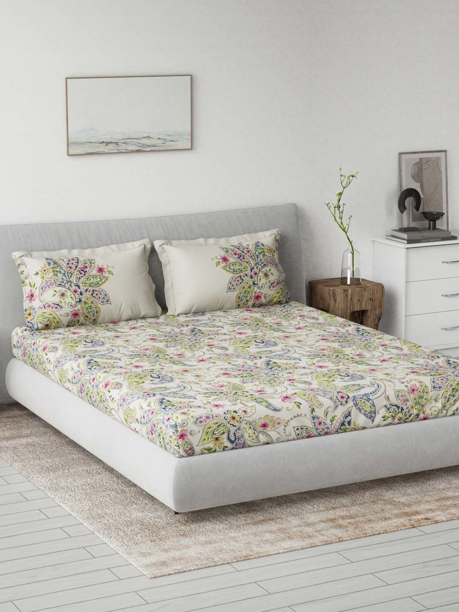 Ddecor Live beautiful Primary Green 144 TC Cotton Queen Bedsheet with 2 Pillow Covers