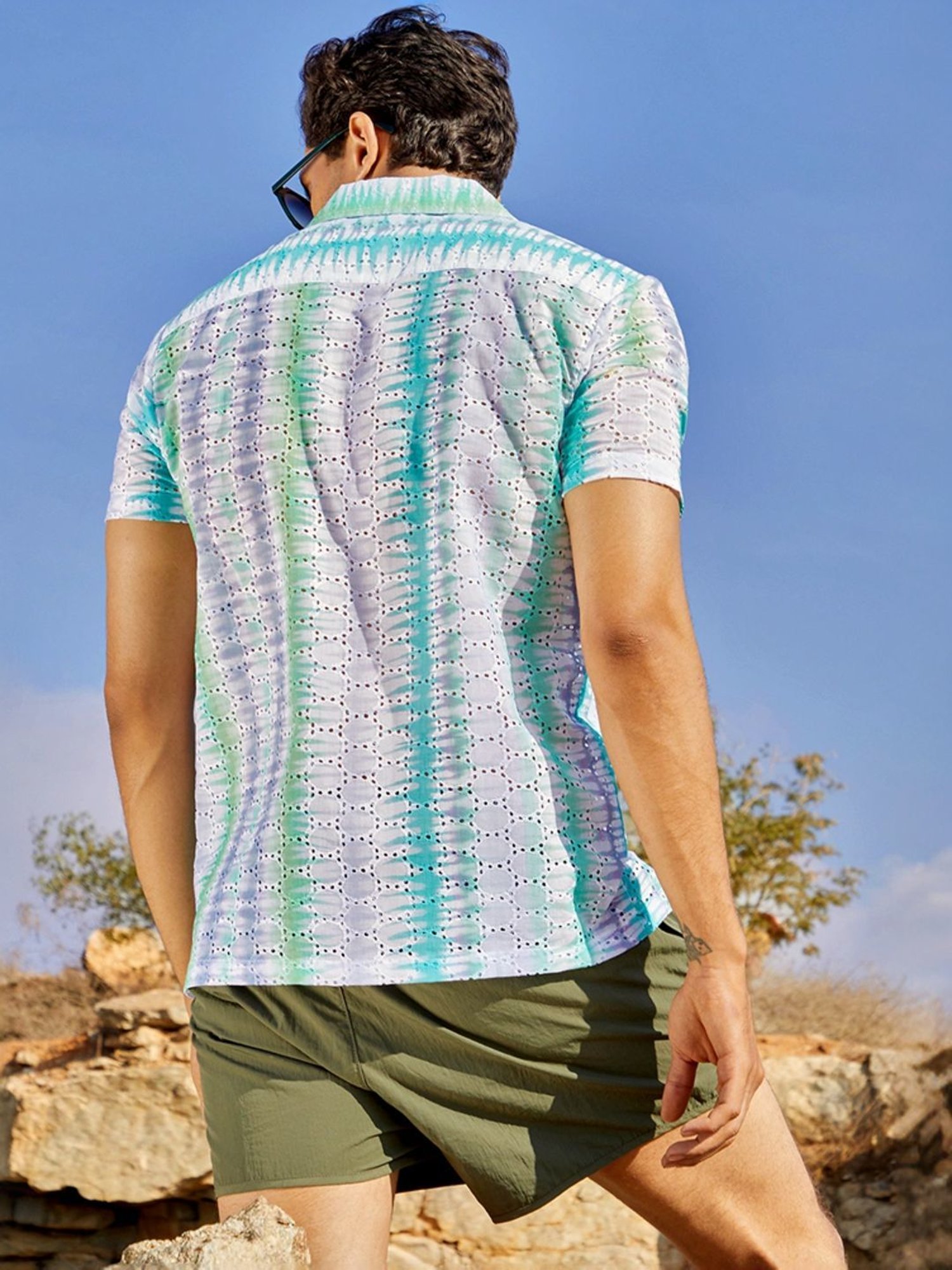 Campus Sutra Multicoloured Regular Fit Self Pattern Shirt