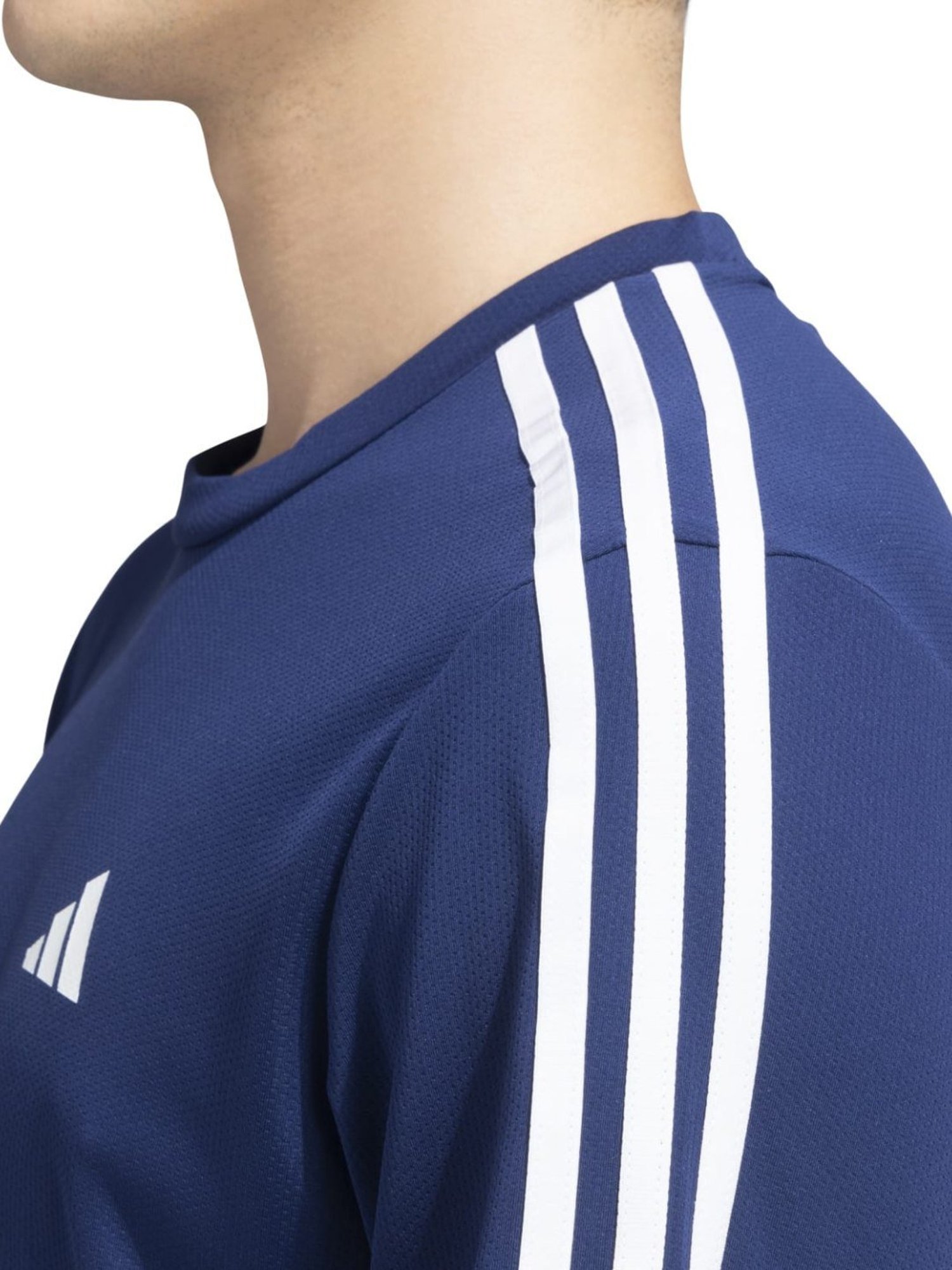 Columbia Black Regular Fit Sports T-Shirt