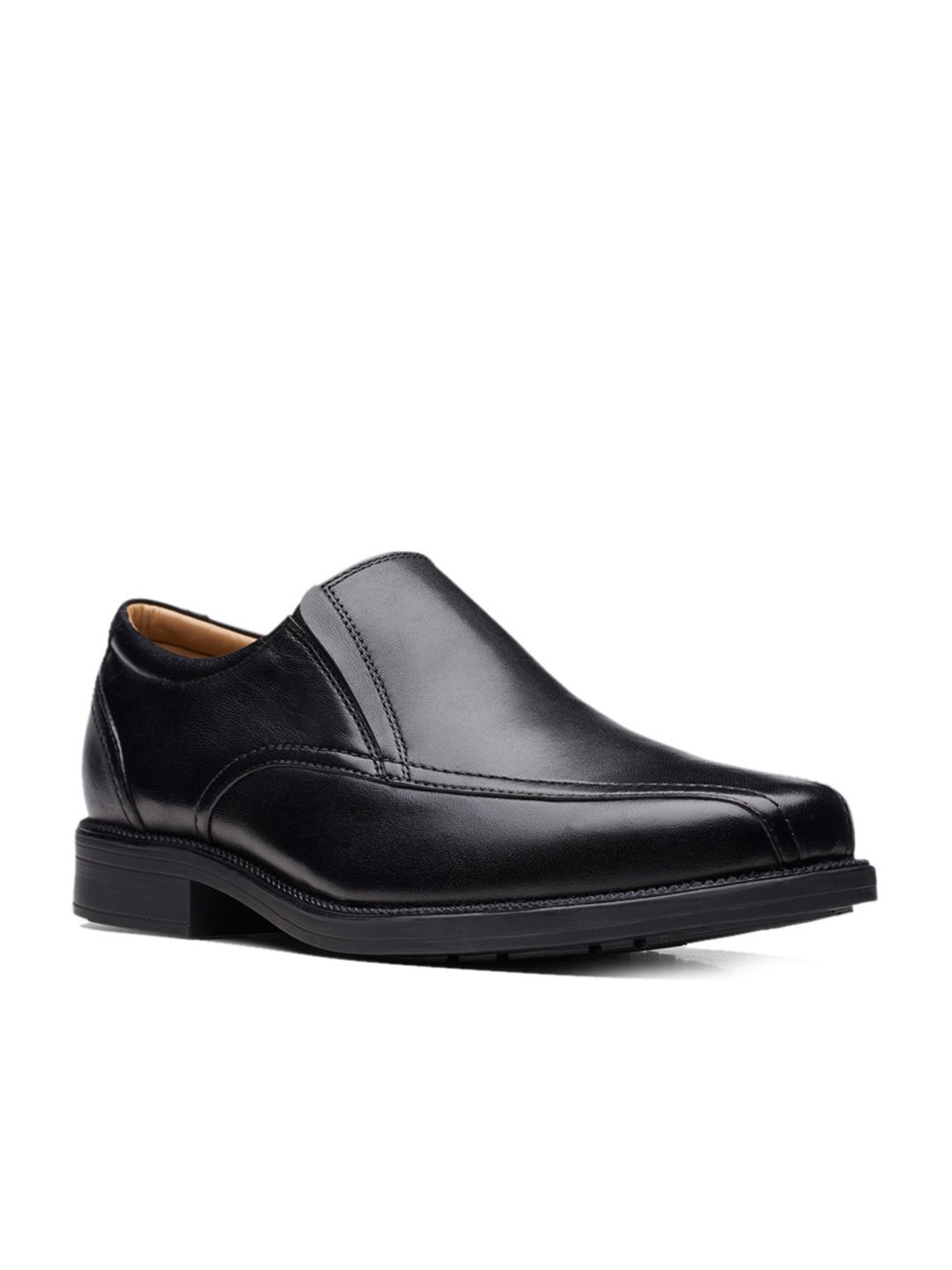 Clarks Men's Hail tough Black Loafers