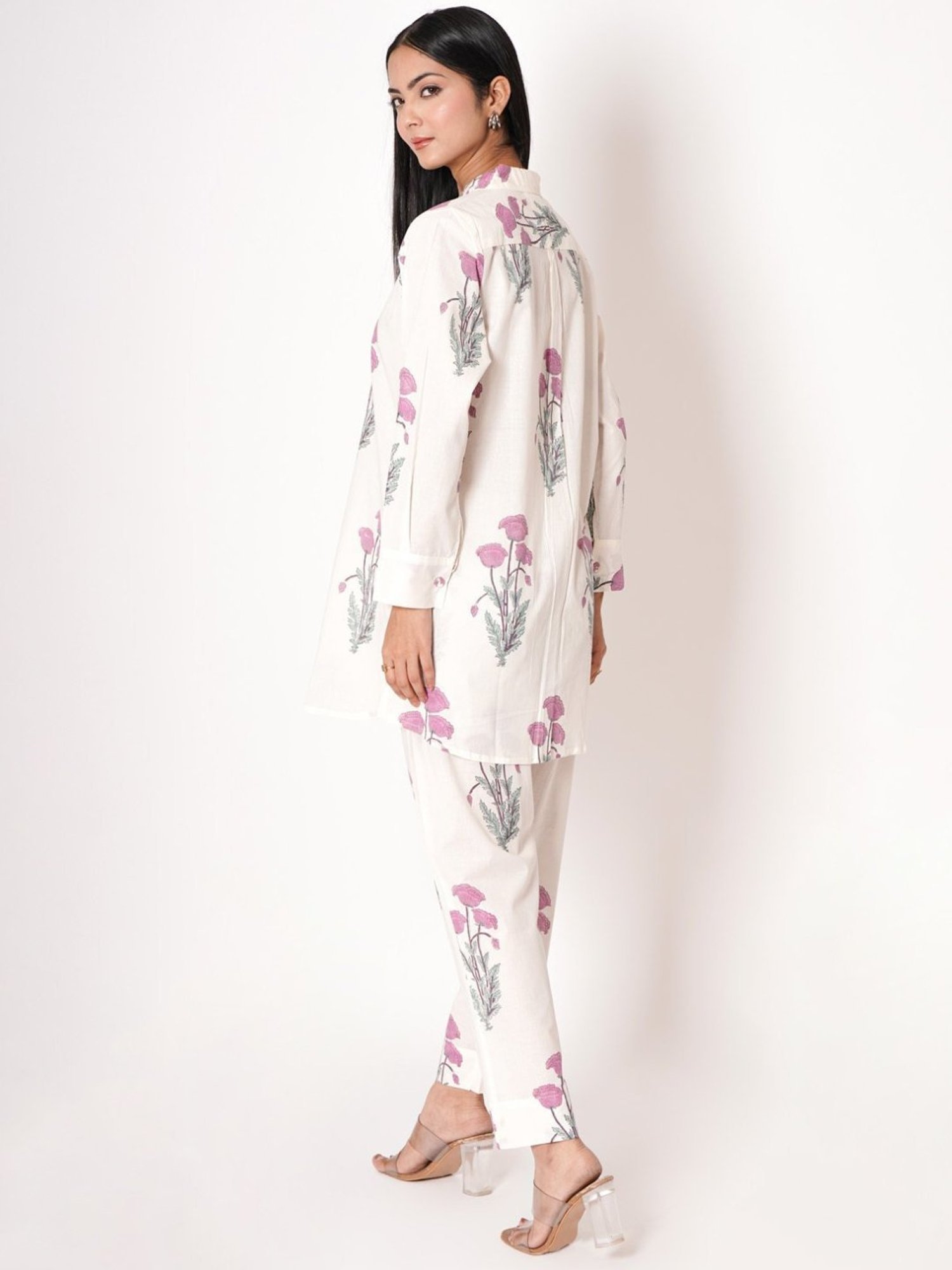 Kameez by Pooja White Handblock Floral Print Cotton Co-ord Set (Set of 2)