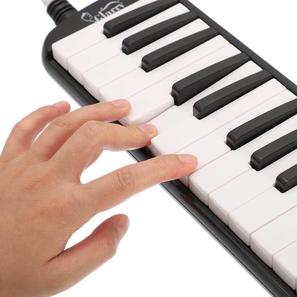32 Piano Keys Melodica Musical Instrument for Beginners w/ Carrying Bag Black