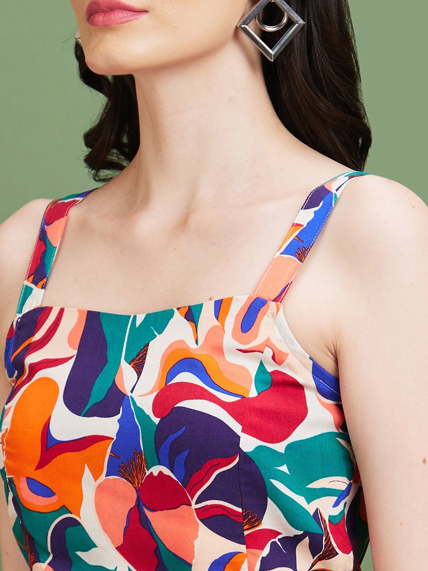 Globus Multicolor Printed Crop Top With Skirt