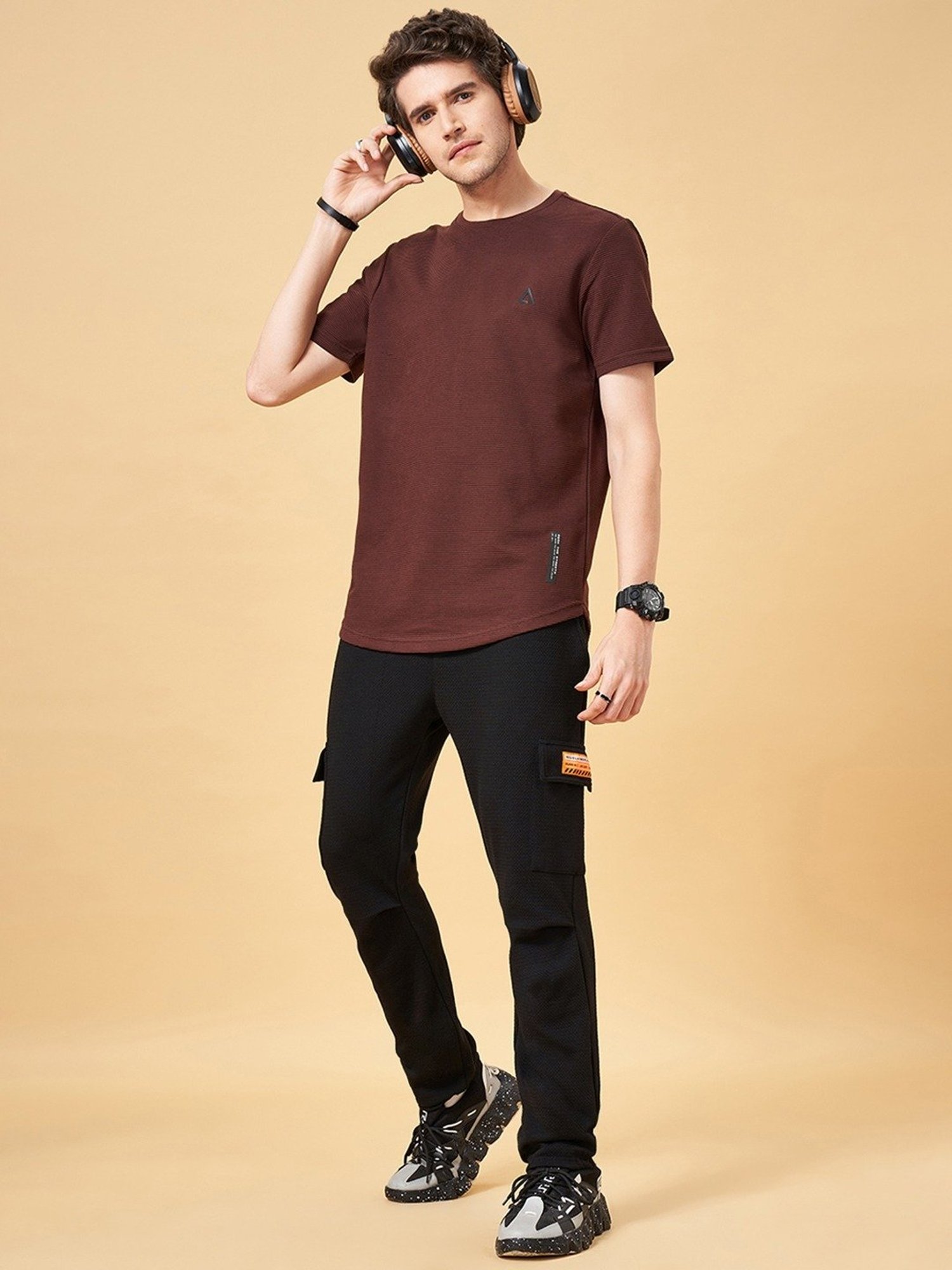 Street 808 by Pantaloons Burgundy Regular Fit T-Shirt