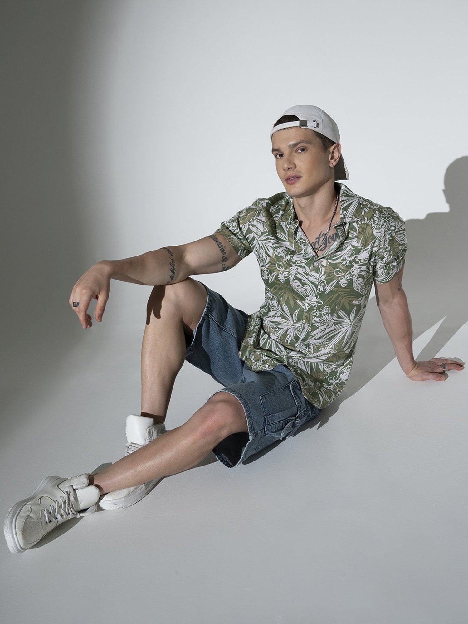 Hubberholme Multicolored Boxy Fit Printed Shirt