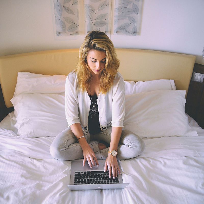 1 Pc 20&rdquo; x 30" Silk for Facial Beauty and Hair Pillow Case Black - PiccoCasa