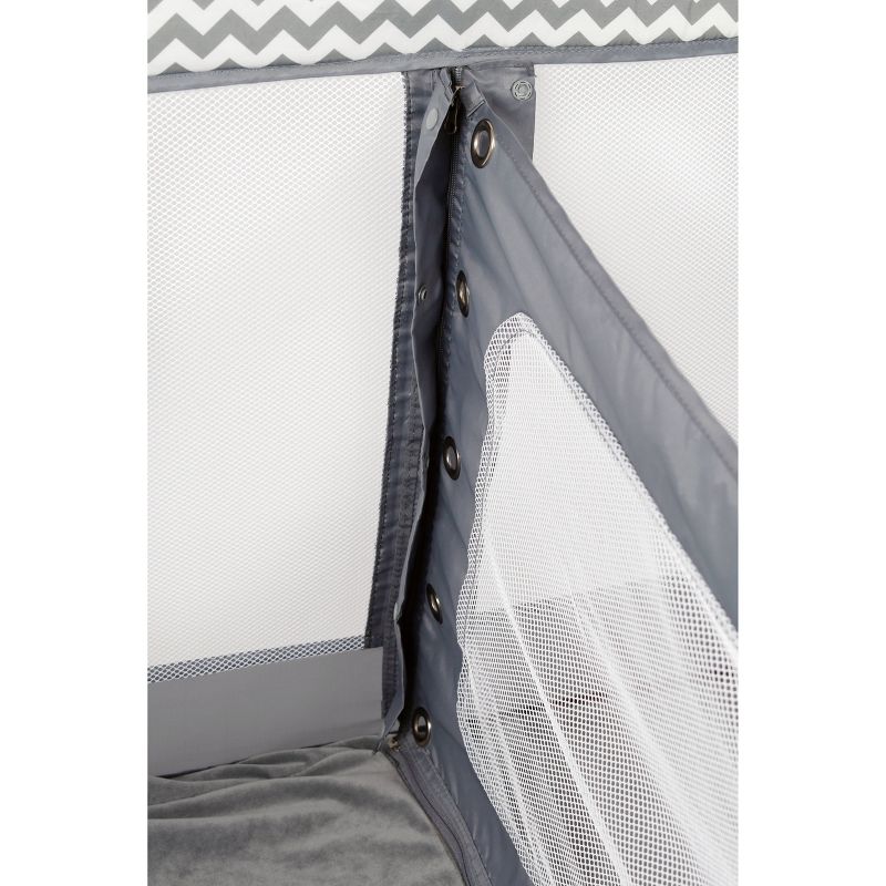 Baby Trend Lil Snooze Deluxe II Nursery Center - Twinkle Twinkle Little Moon