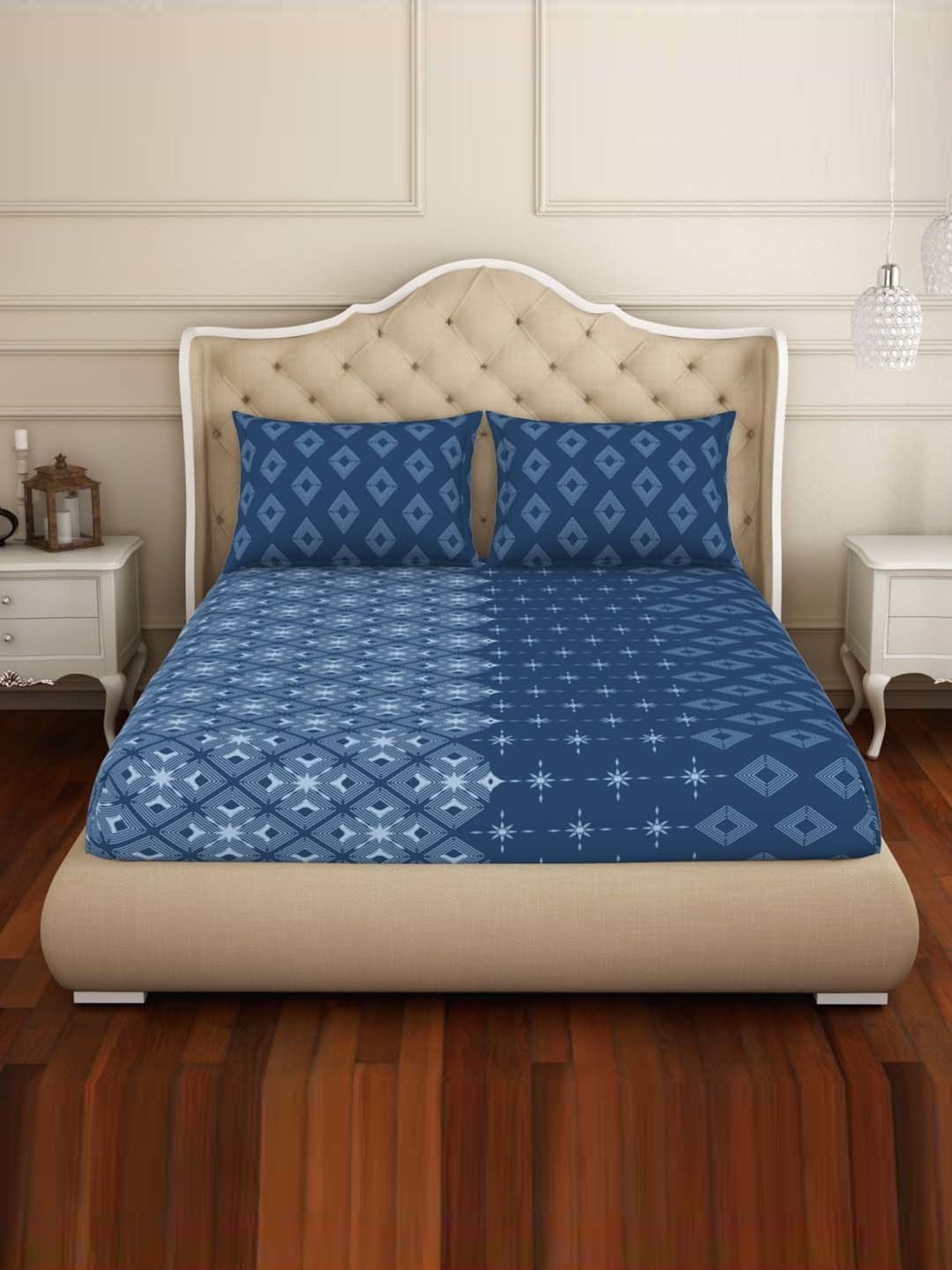 Welspun Lichen Blue Cotton  Double Size Bedsheet With Pillow Covers