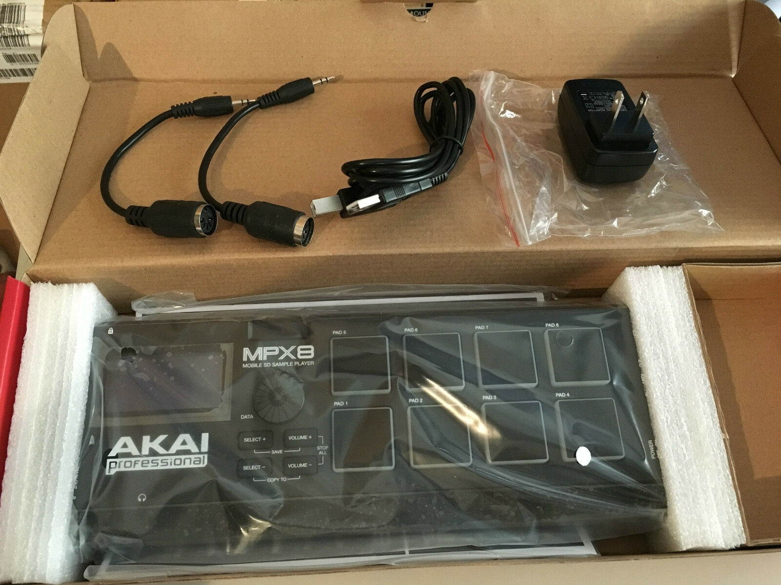Akai Professional MPX8 MPX 8 SD CARD SAMPLE PLAYER CONTROLLER USB DJ //ARMENS//