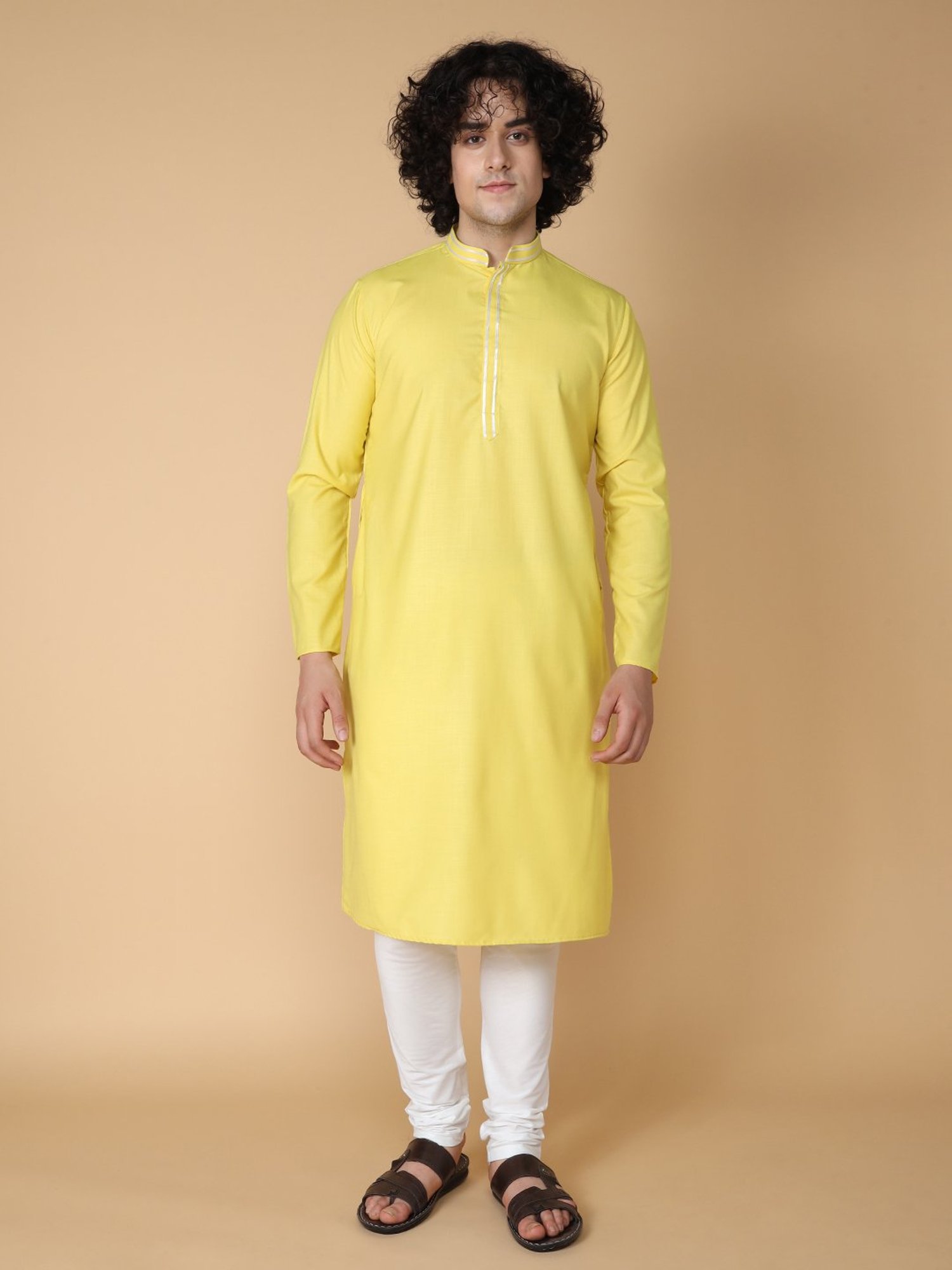 TABARD Yellow & White Regular Fit Kurta & Pyjamas Set