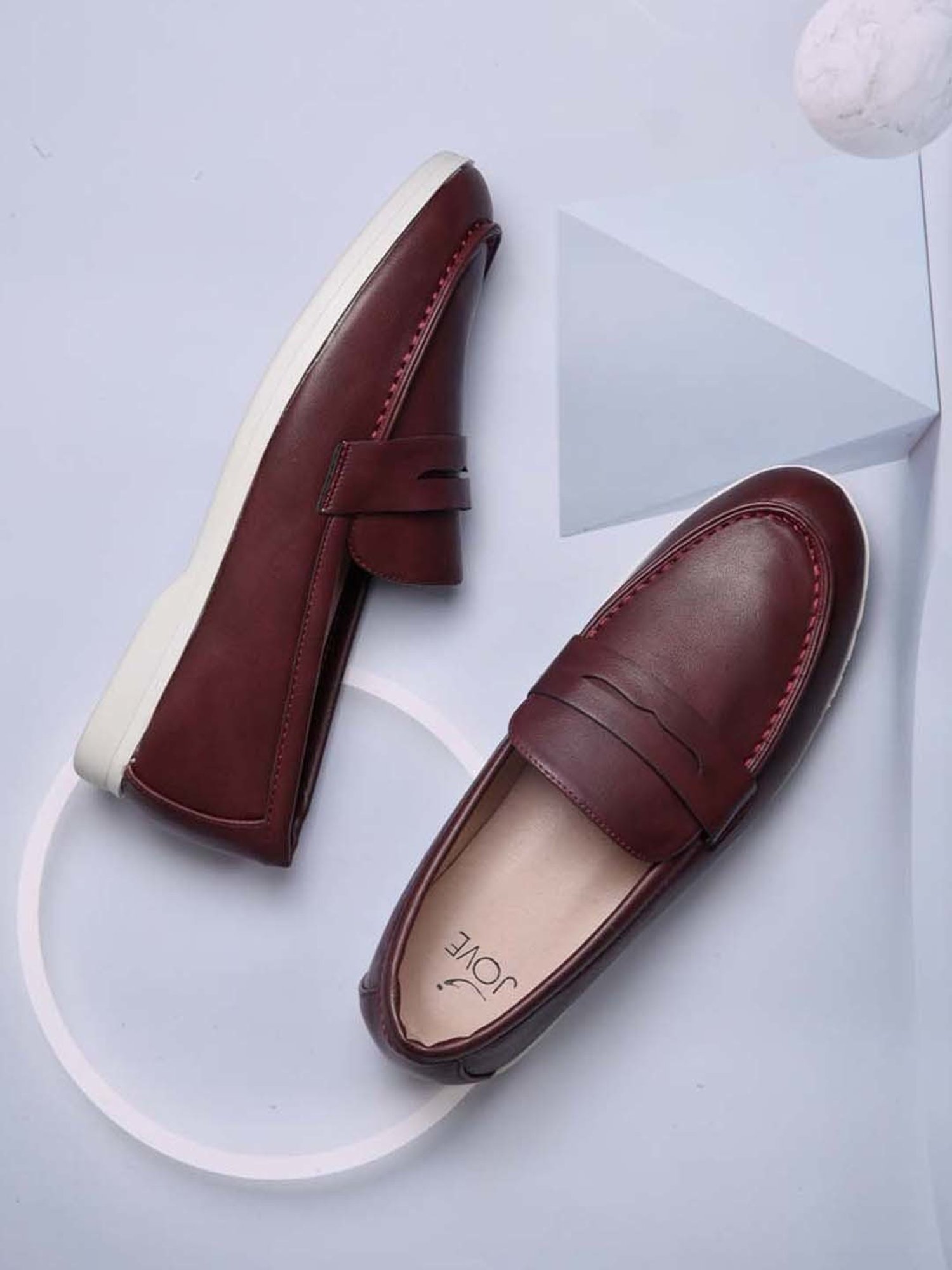 Jove Women's Maroon Casual Loafers