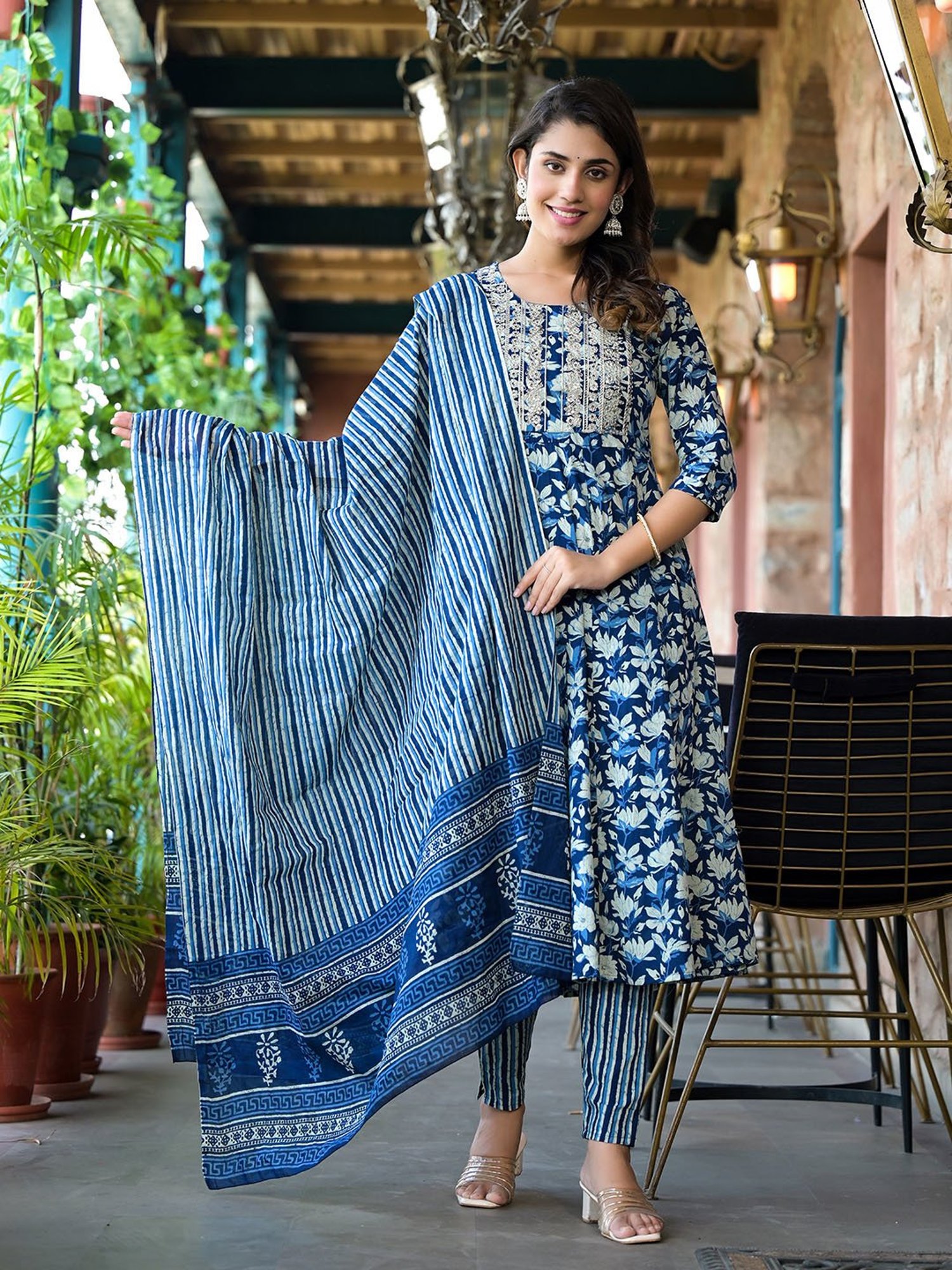 Yufta Blue Embroidered Kurta With Pant & Dupatta