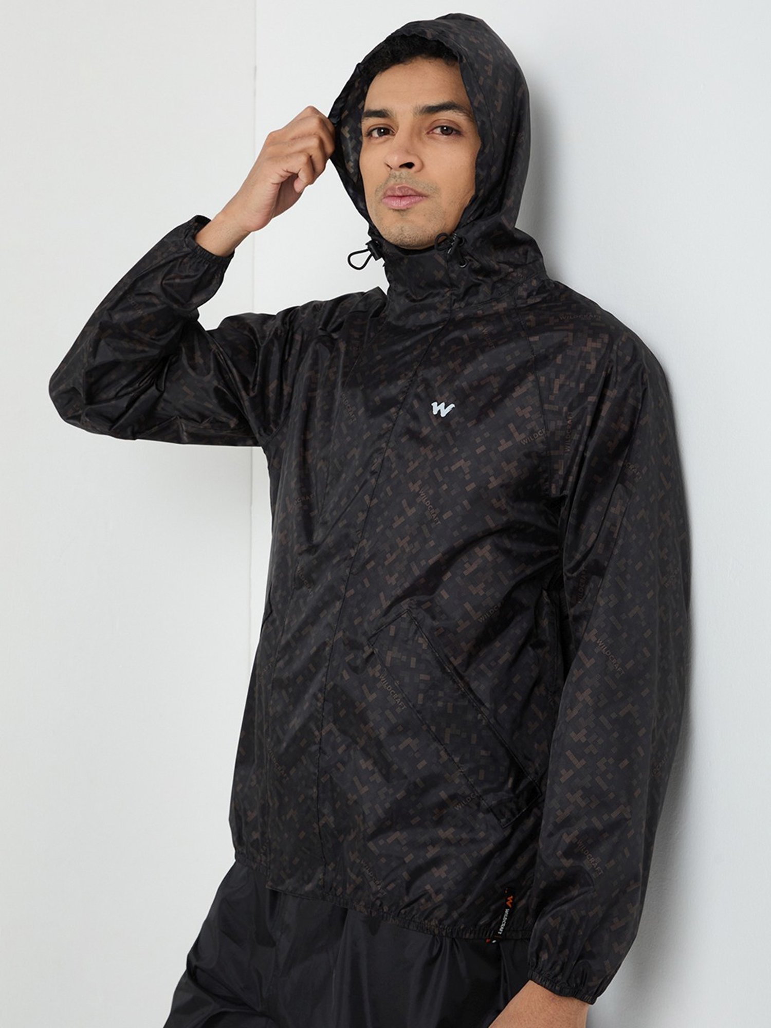 Wildcraft Black Regular Fit Raincoat Set