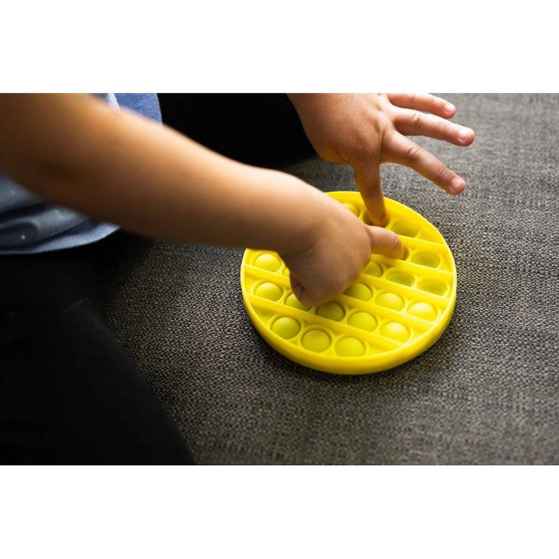 Chuckle & Roar Pop It! The Original Take Anywhere Bubble Popping Game