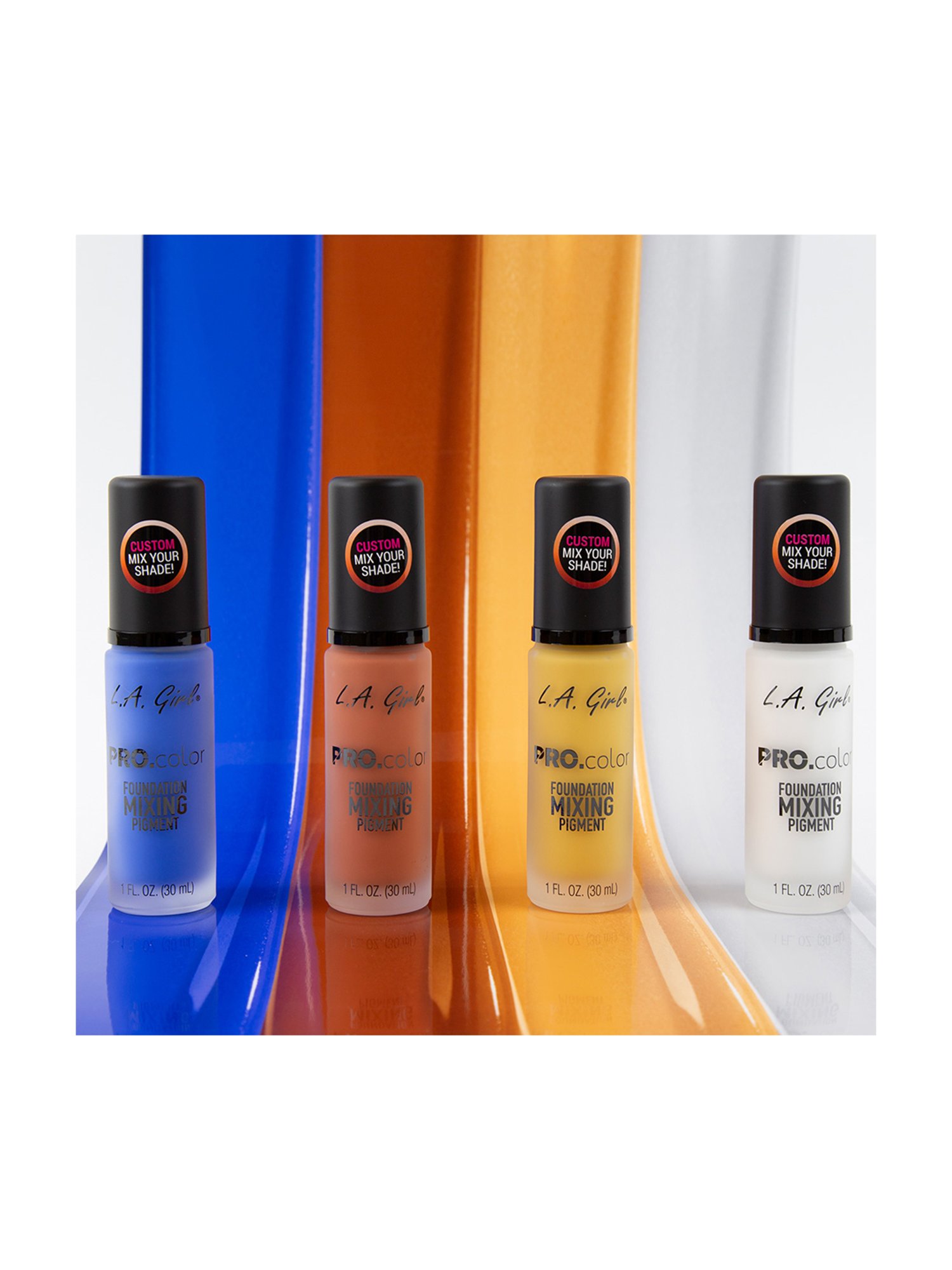L.A. Girl PRO Color and PRO Matte Foundation Orange - 30 ml