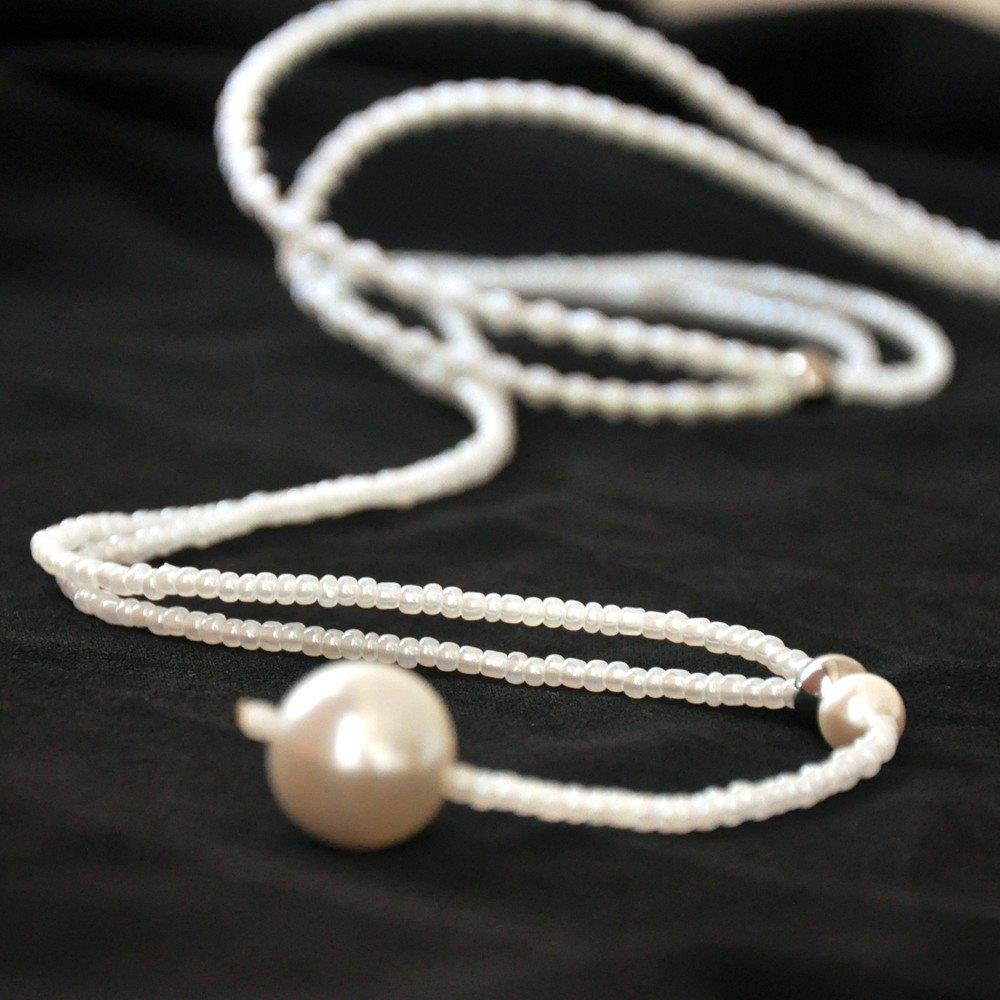 Bluetooth Headphones Stereo Necklace Wireless Headphones Car Hand Free Earbuds Headsets Earpiece Built-in Mic Earphones for All Version Smart Mobile Phones White Pearls Fashion Jewelry Girls Women