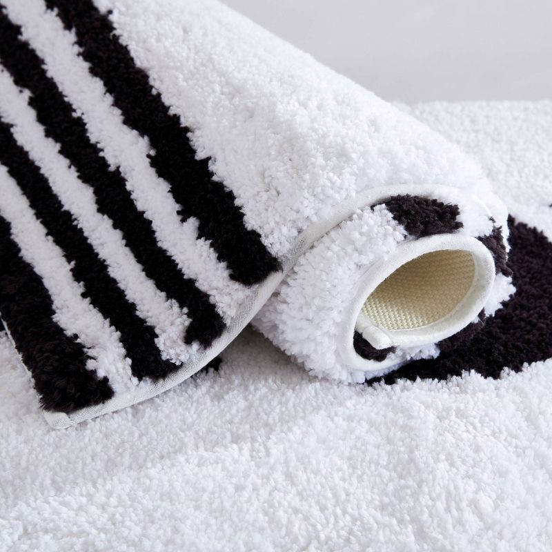 2pc Bold Striped Bath Rug Set White - Betseyville