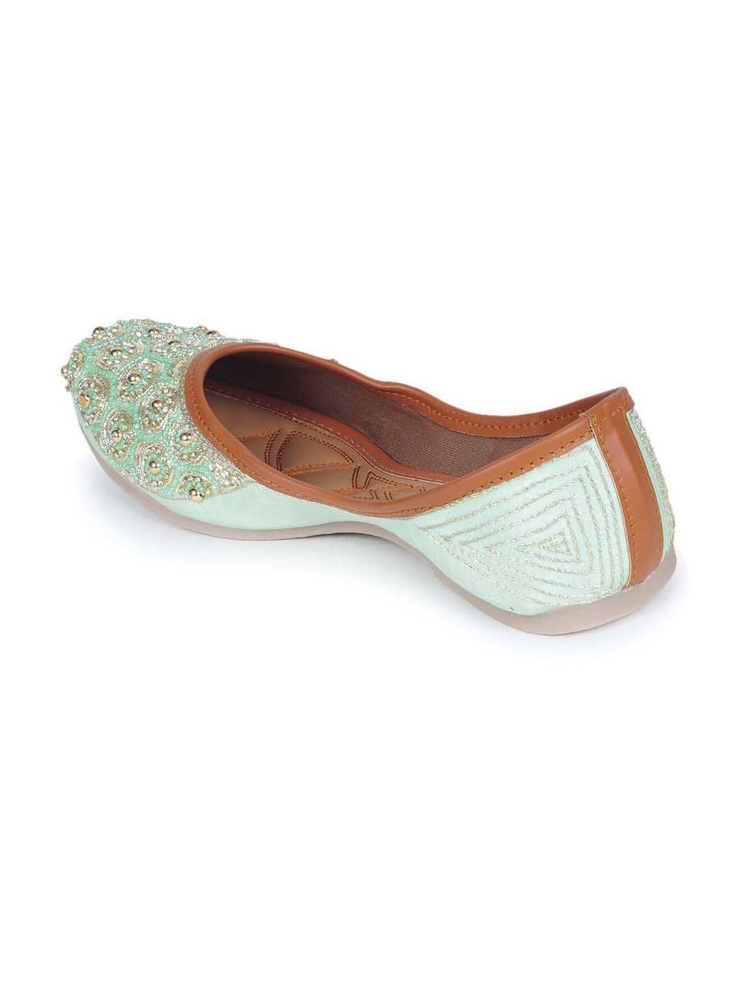 The Desi Dulhan Women's Tea Green Ethnic Juttis