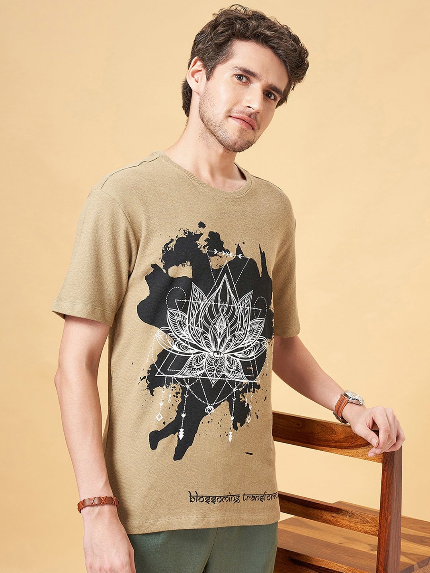 7 Alt by Pantaloons Brown Relaxed Fit Graphic Print Crew T-Shirt